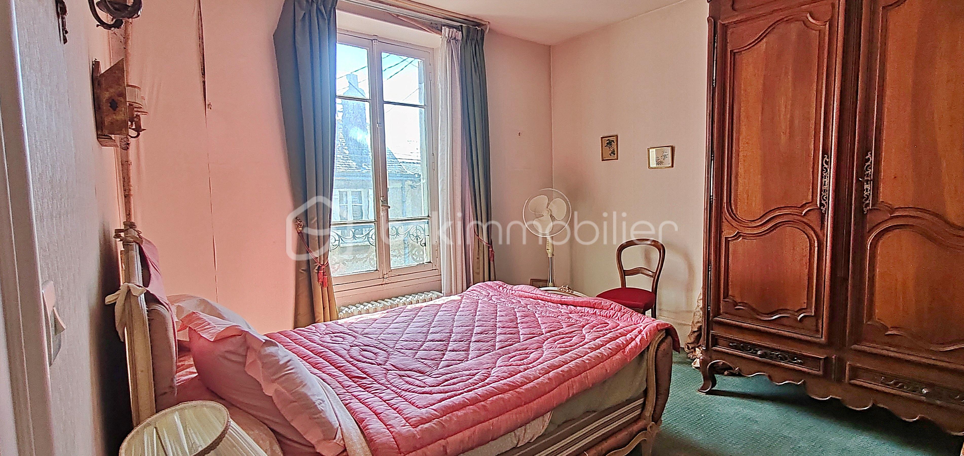 Immeuble mixte de 198 m² - CHB 1 ETAGE.jpg