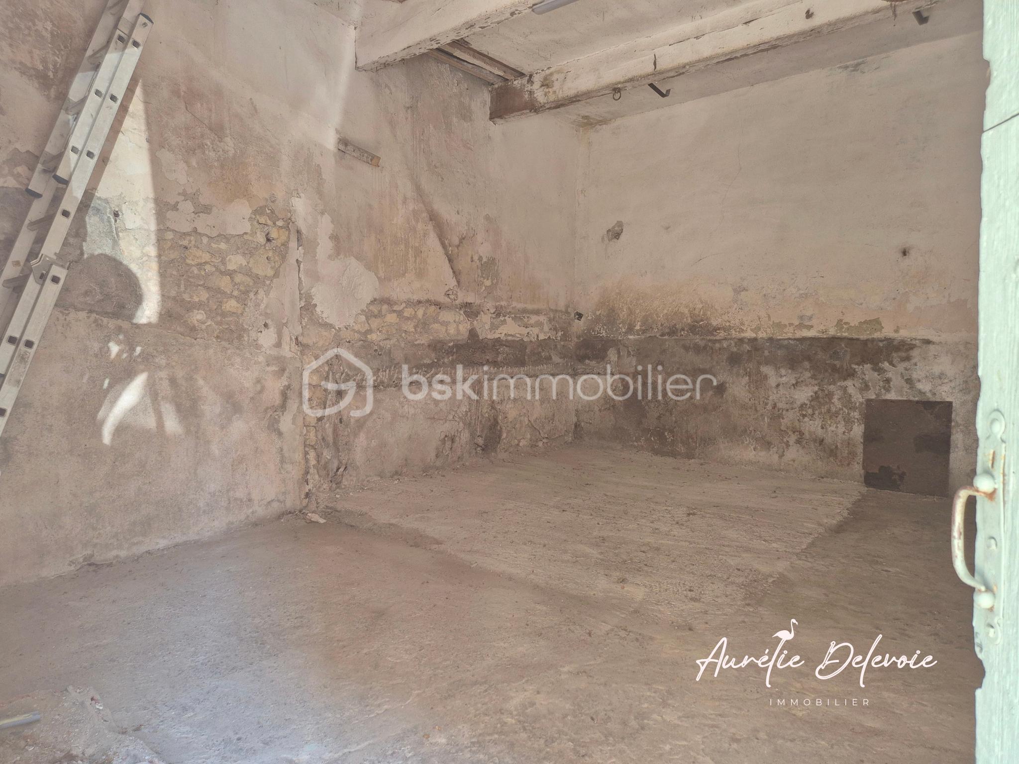 Maison de 59 m² - Rez de chaussée vue entrée.png