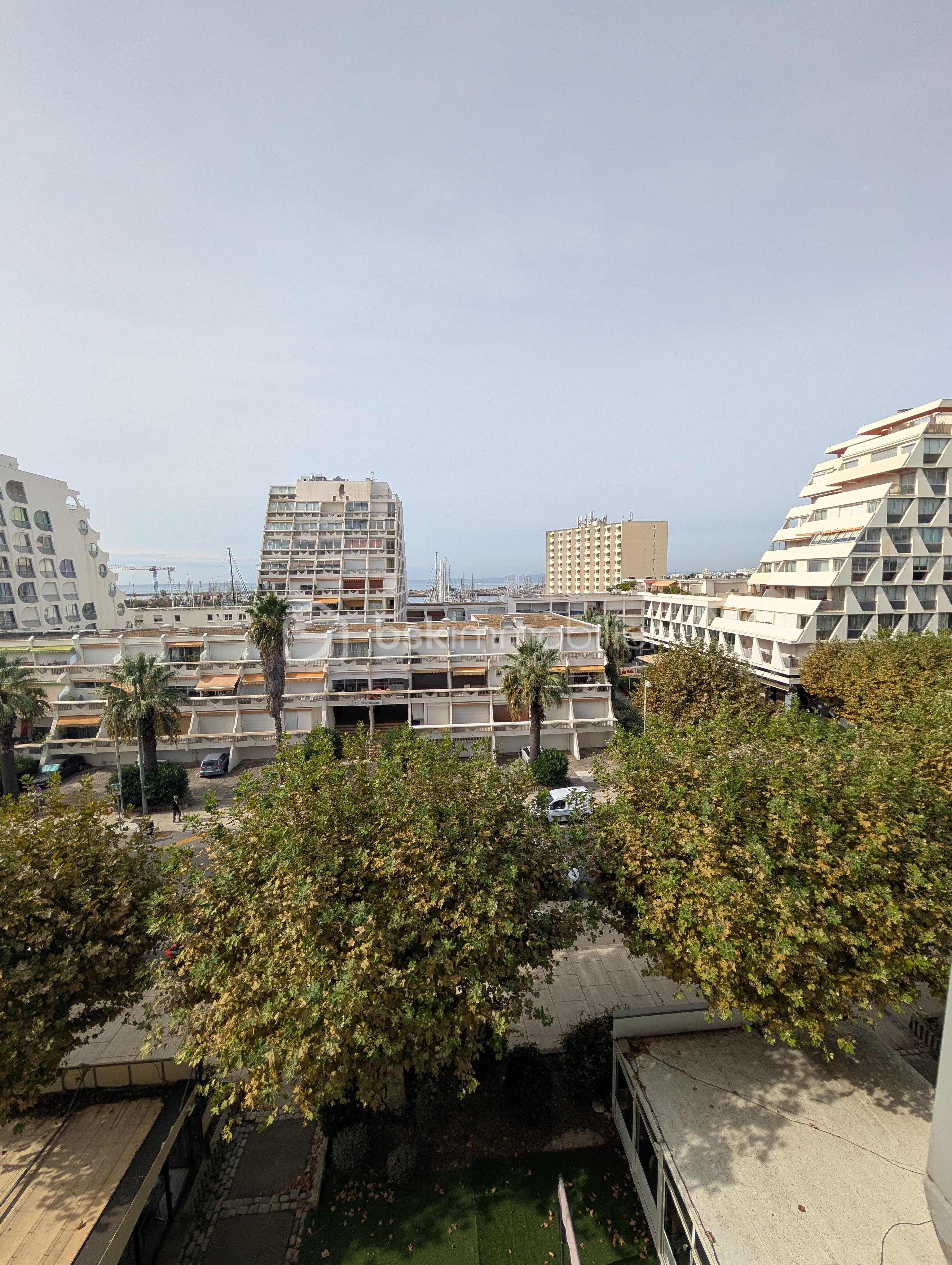 Appartement de 25 m² - Vu (2).jpg