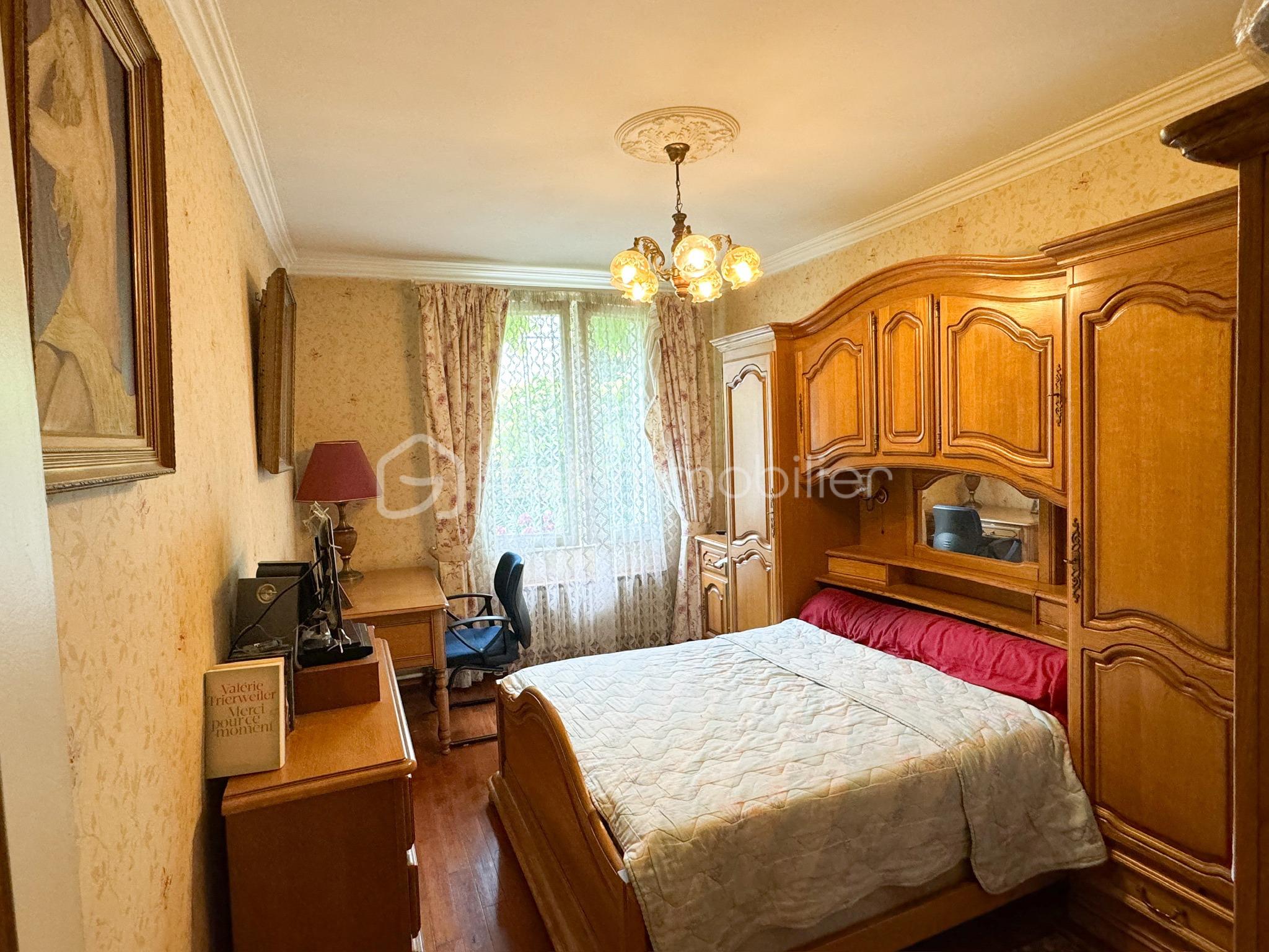 Untitled design(5).png