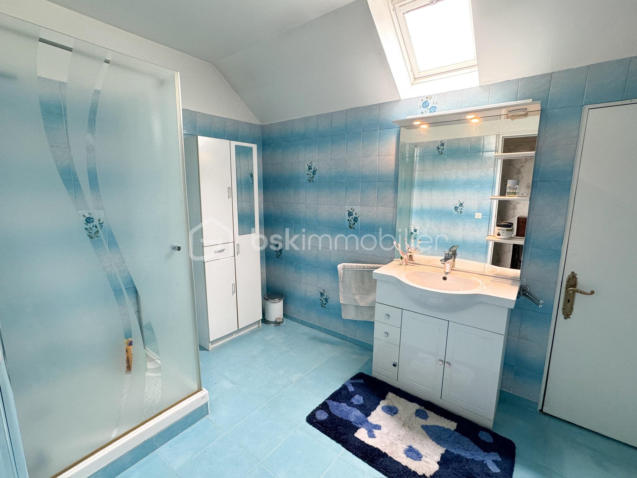 Untitled design(18).png