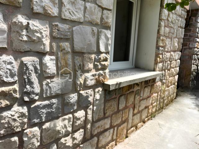 facade-pierres-appartement-maison-toulon.png