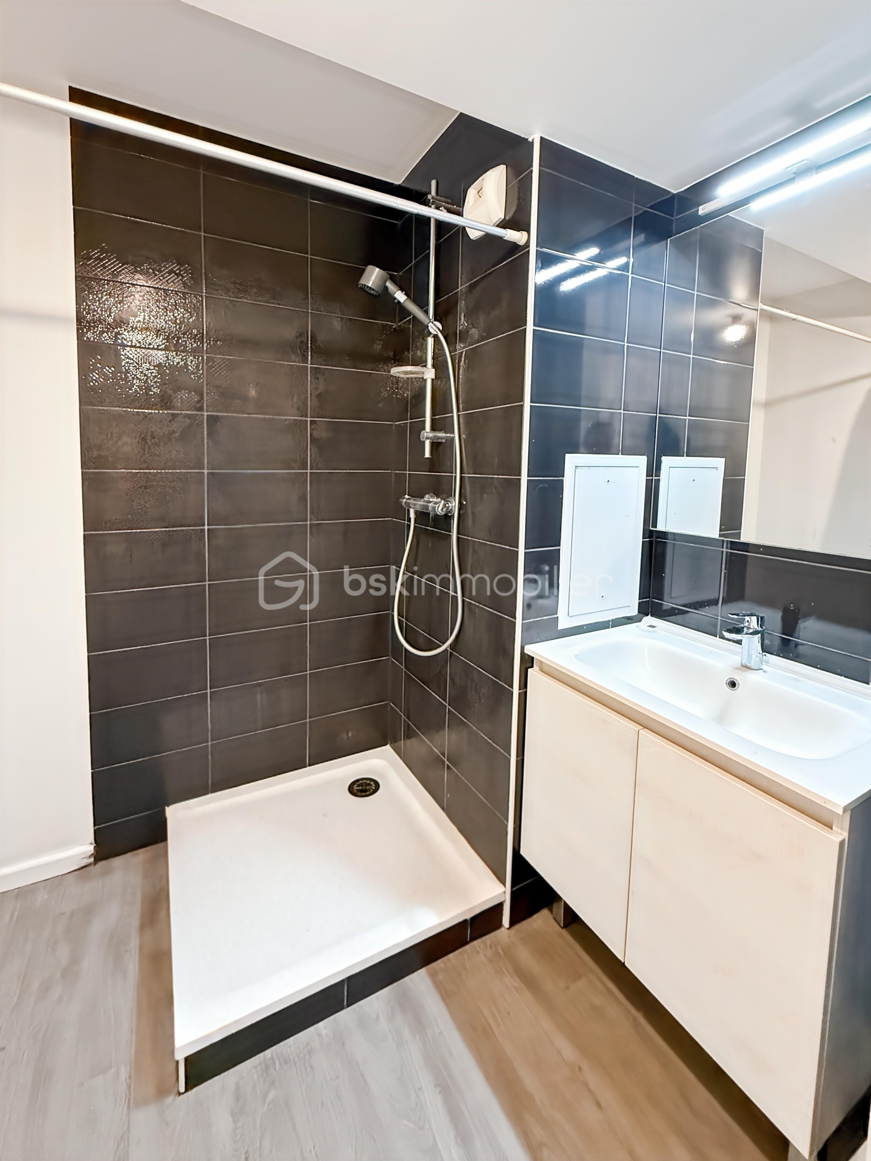 Appartement de 58 m² - Photo_11_c1aa.jpg
