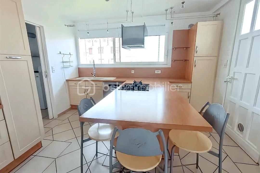 Maison de 130 m² - hoqi-54746595eea740e0a0cac0bbdb501c7f.jpg