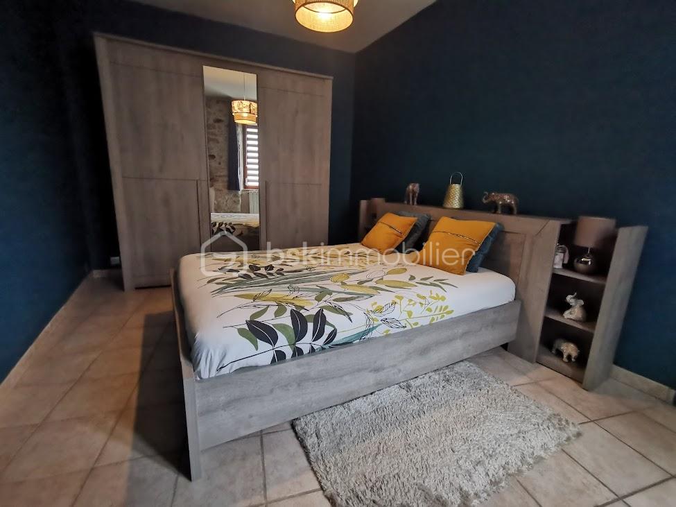 Maison de village de 132 m² - photo chambre1.jpg
