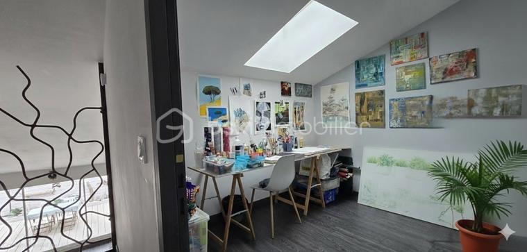 Maison de village de 174 m² - c545bfbfa7fa7252061cdbde3aa86e56d812d40f2d34887f409b327cc217b7a7.png