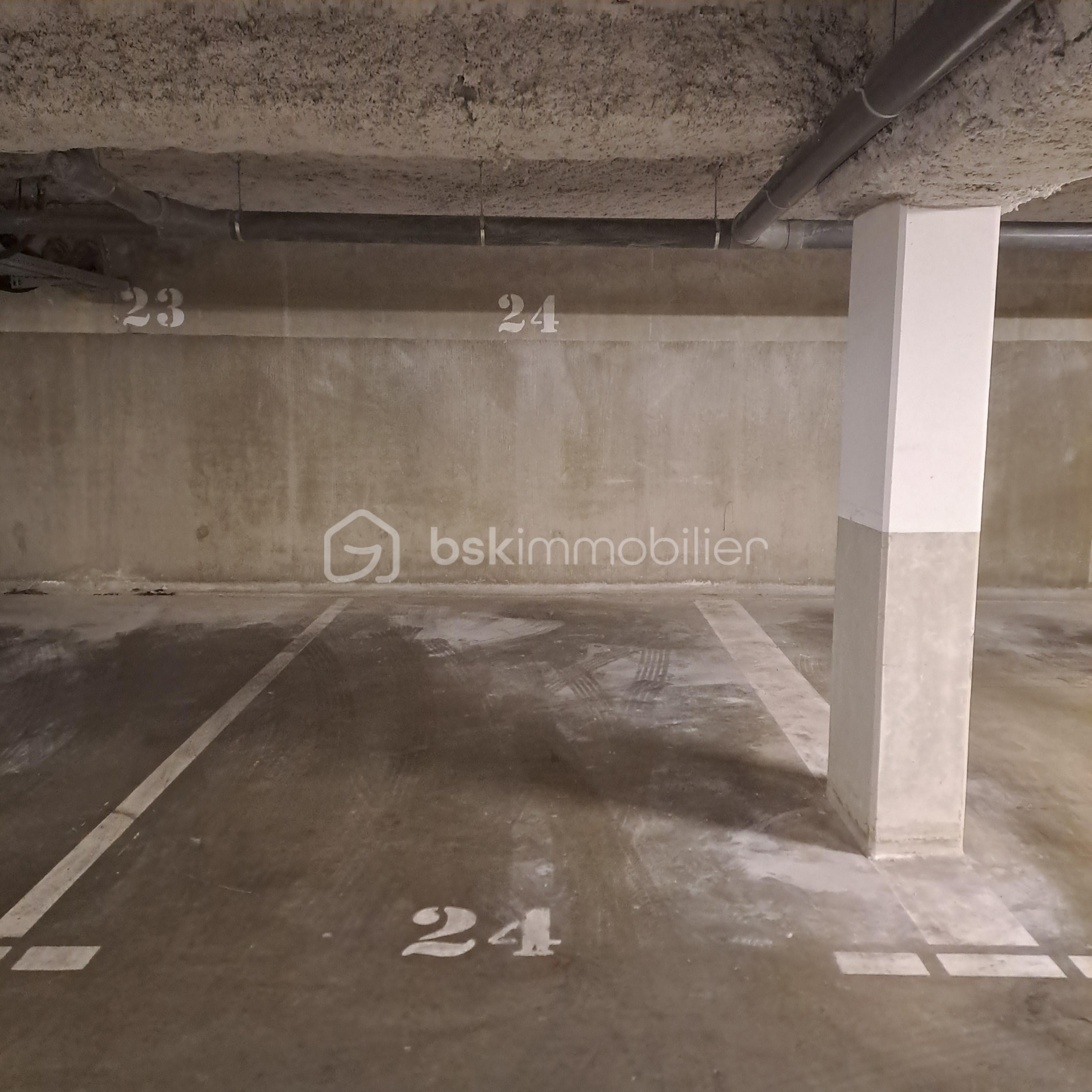parking.jpg