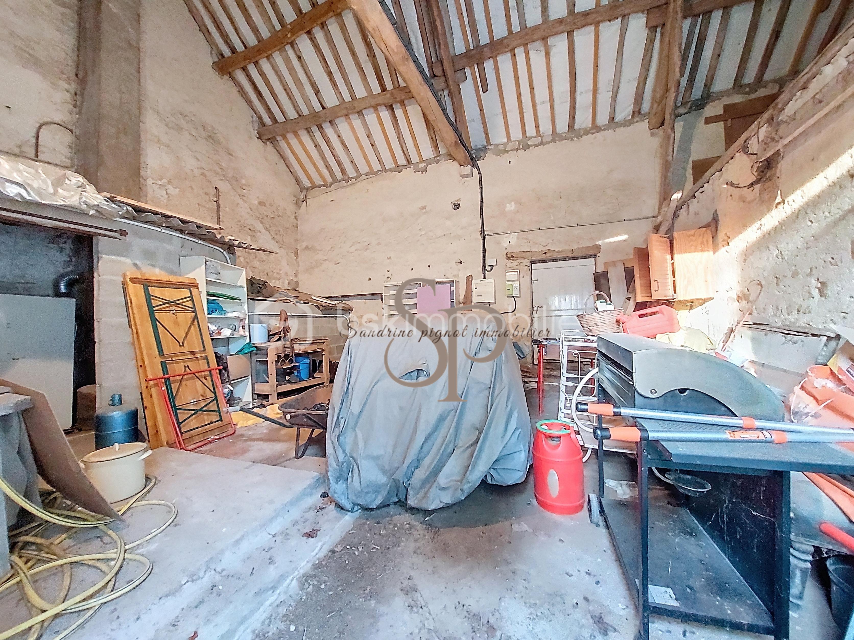 Maison ancienne de 91 m² - le-grand-creilly_00013.jpg