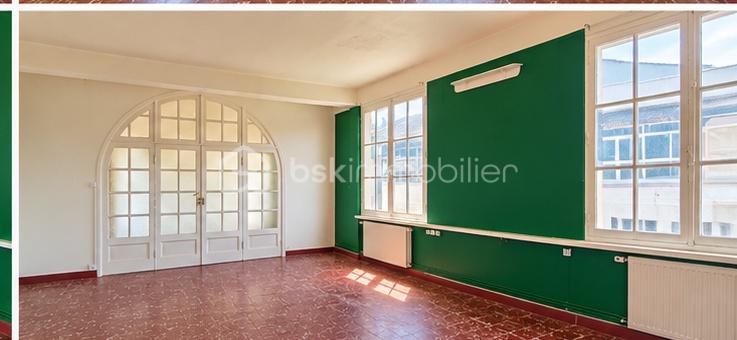 Photo_4_piece_vide.jpg