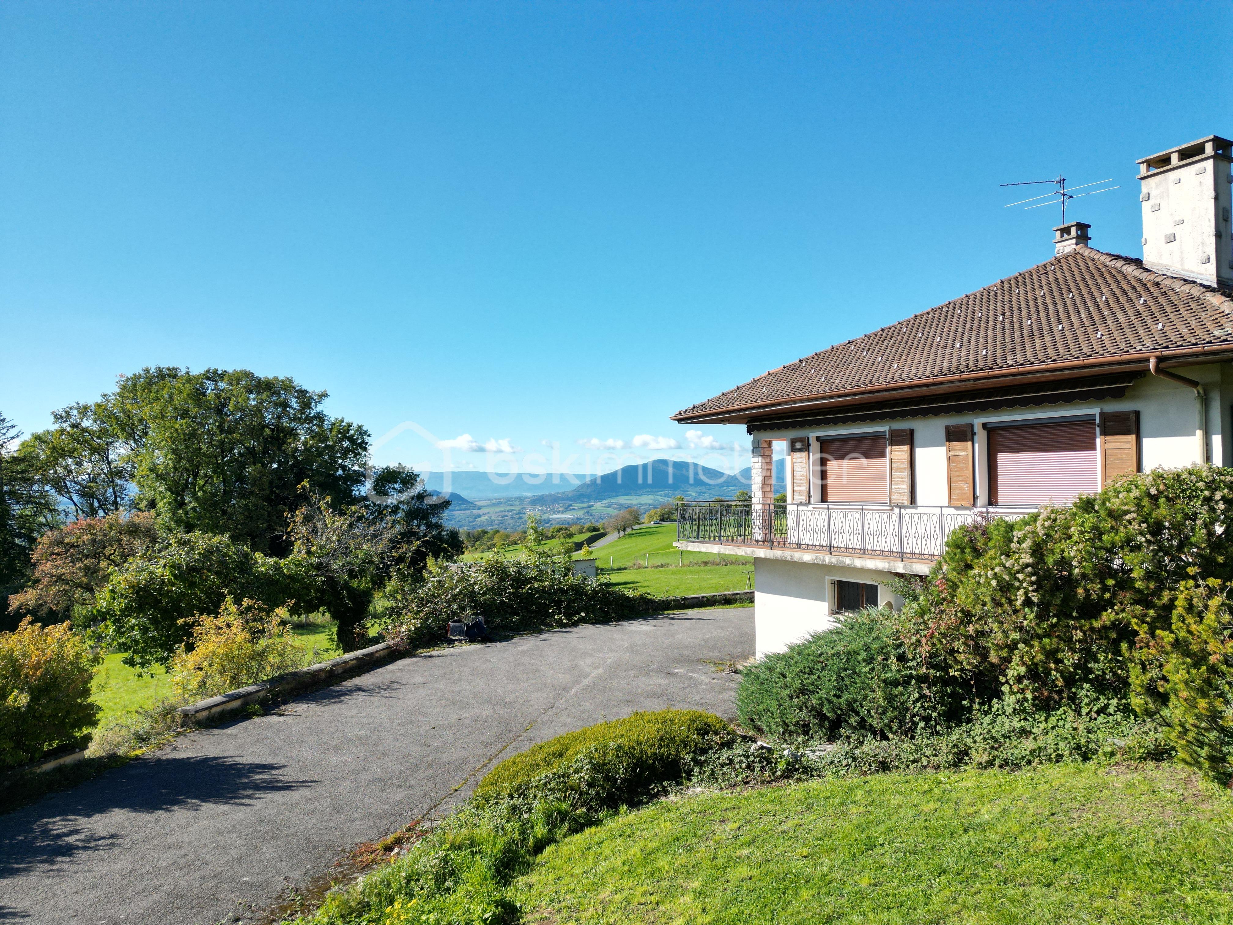Maison de 160 m² - dji_fly_20251007_120648_826_1759768082066_photo.JPG