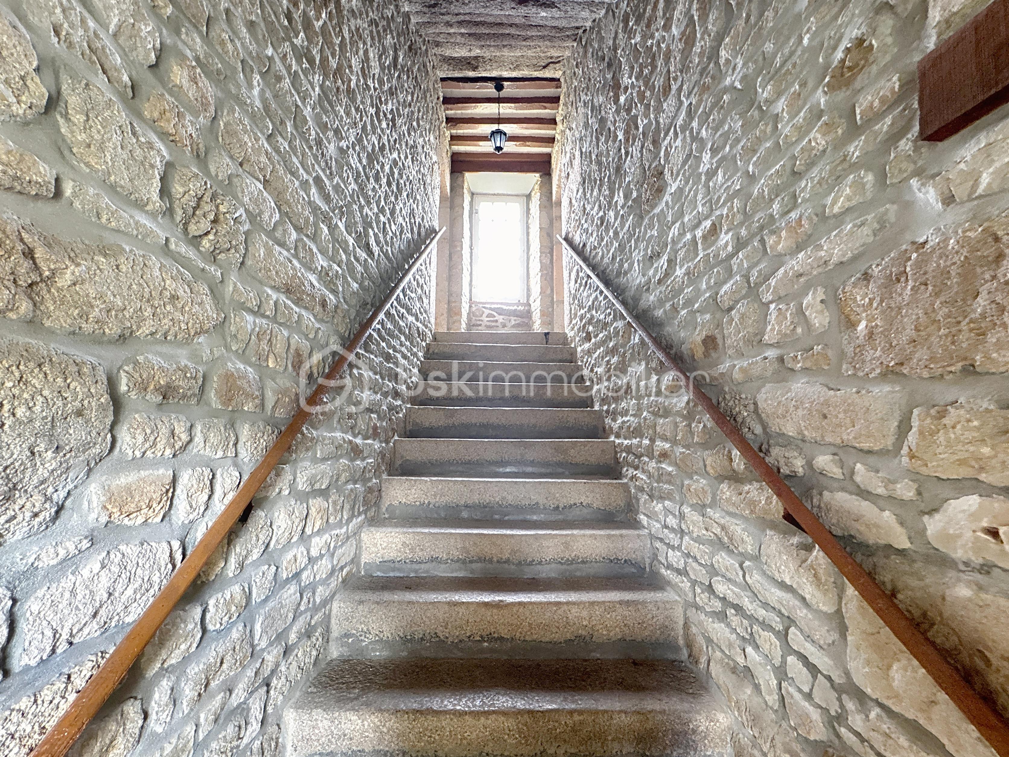 Maison de 220 m² - guet_00008.jpg