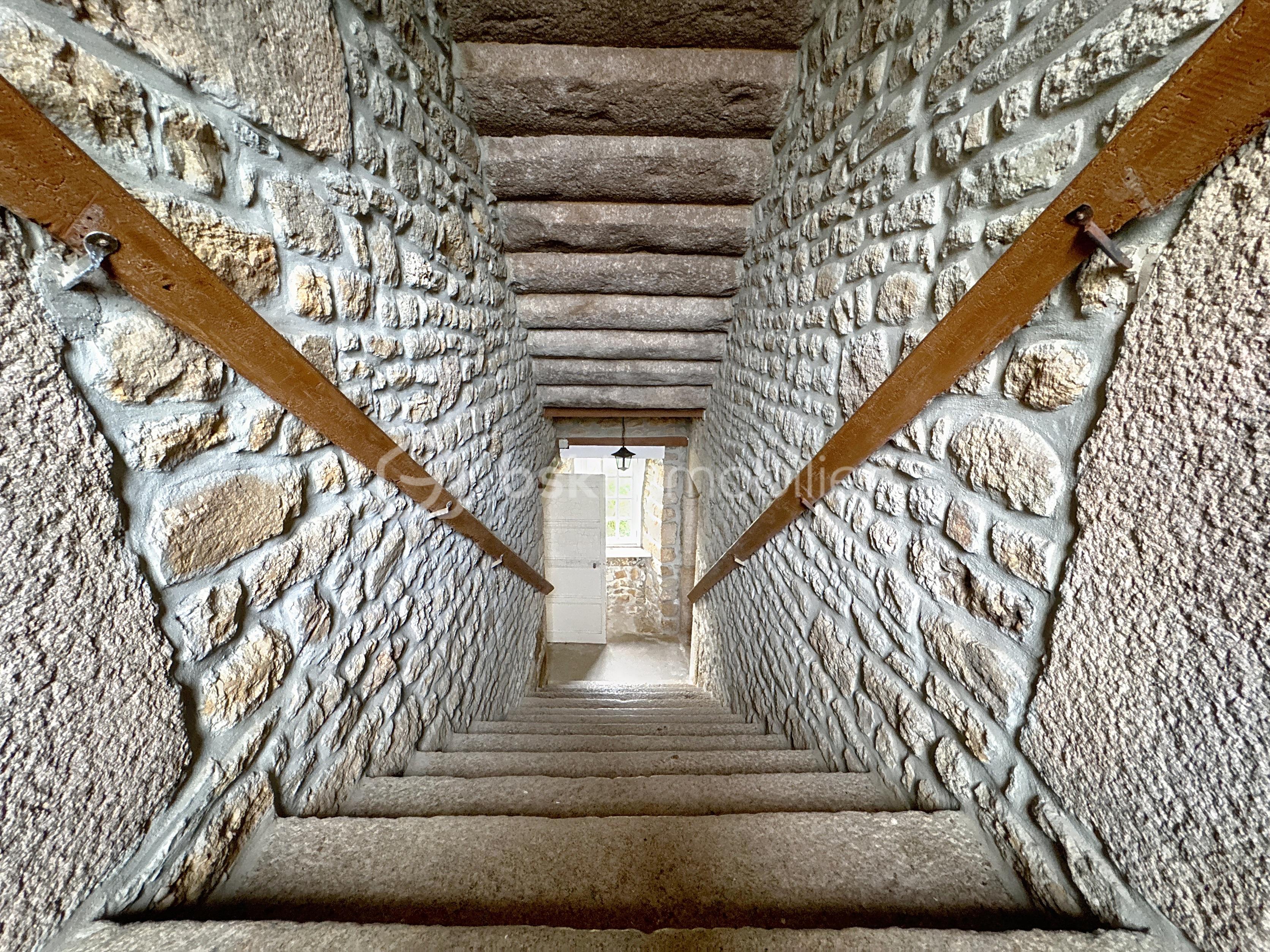 Maison de 220 m² - guet_00011.jpg