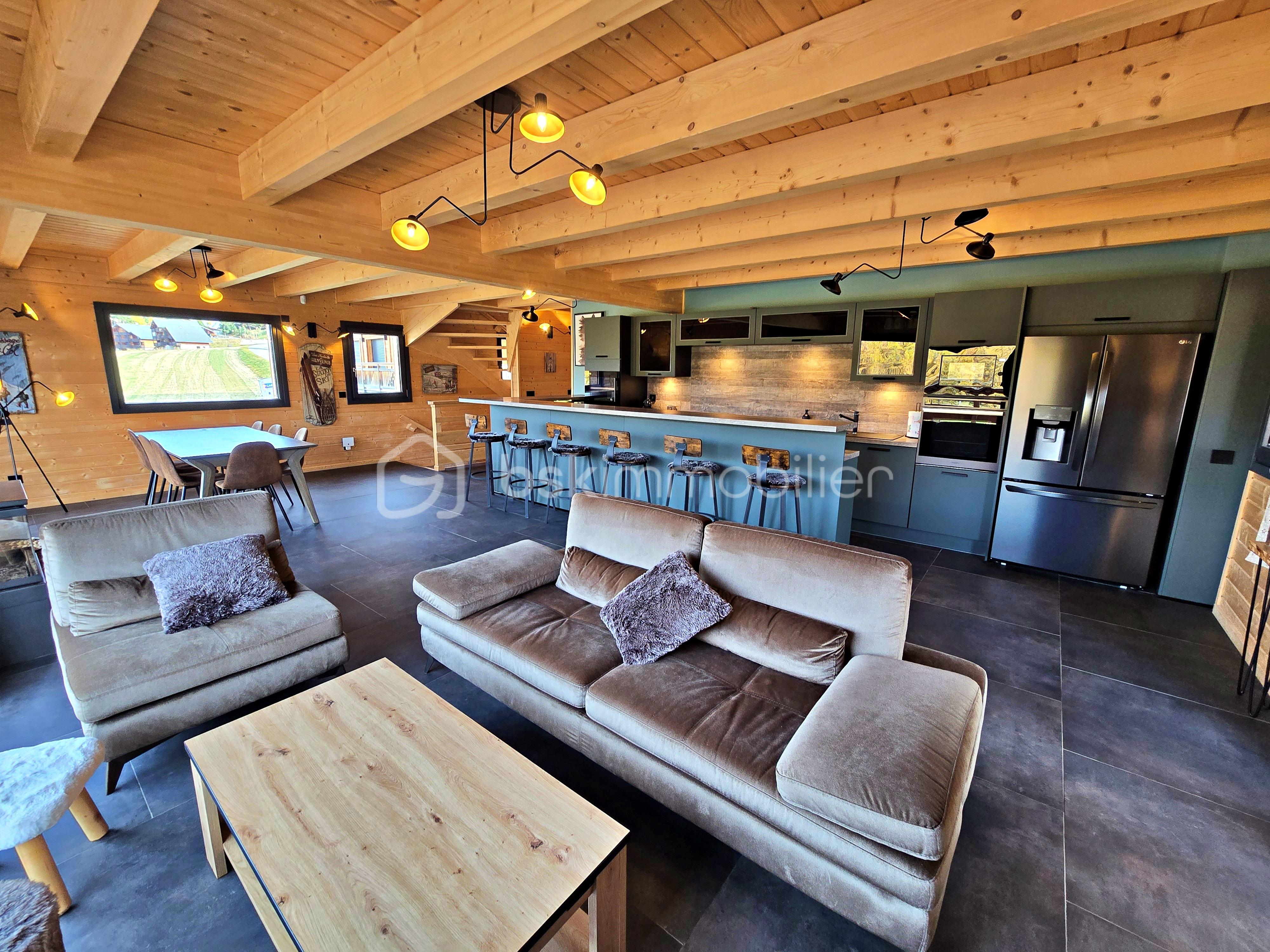 Chalet de 220 m² - 7 Chalet d'exception La Joue du Loup Dévoluy.jpg