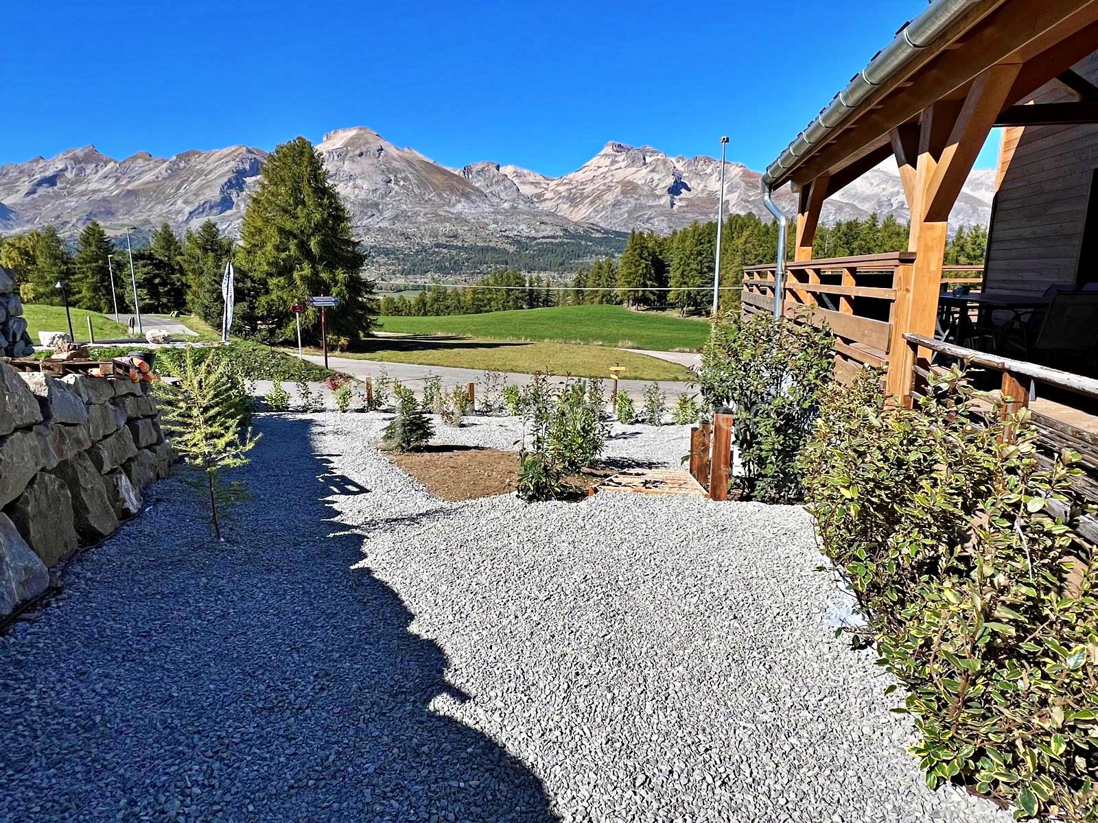 Chalet de 220 m² - Chalet luxe La Joue du Loup Dévoluy 28.jpg