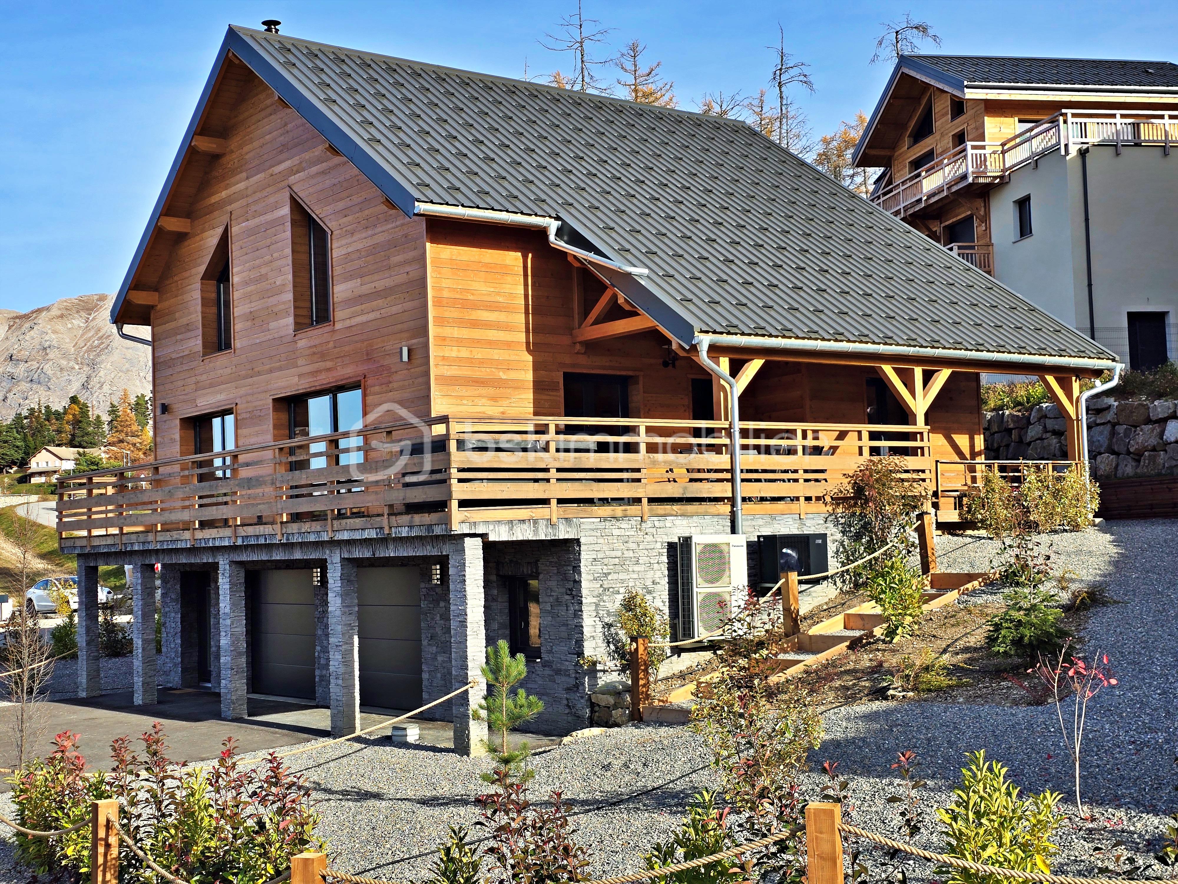 Chalet de 220 m² - Chalet luxe La Joue du Loup Dévoluy 222.jpg