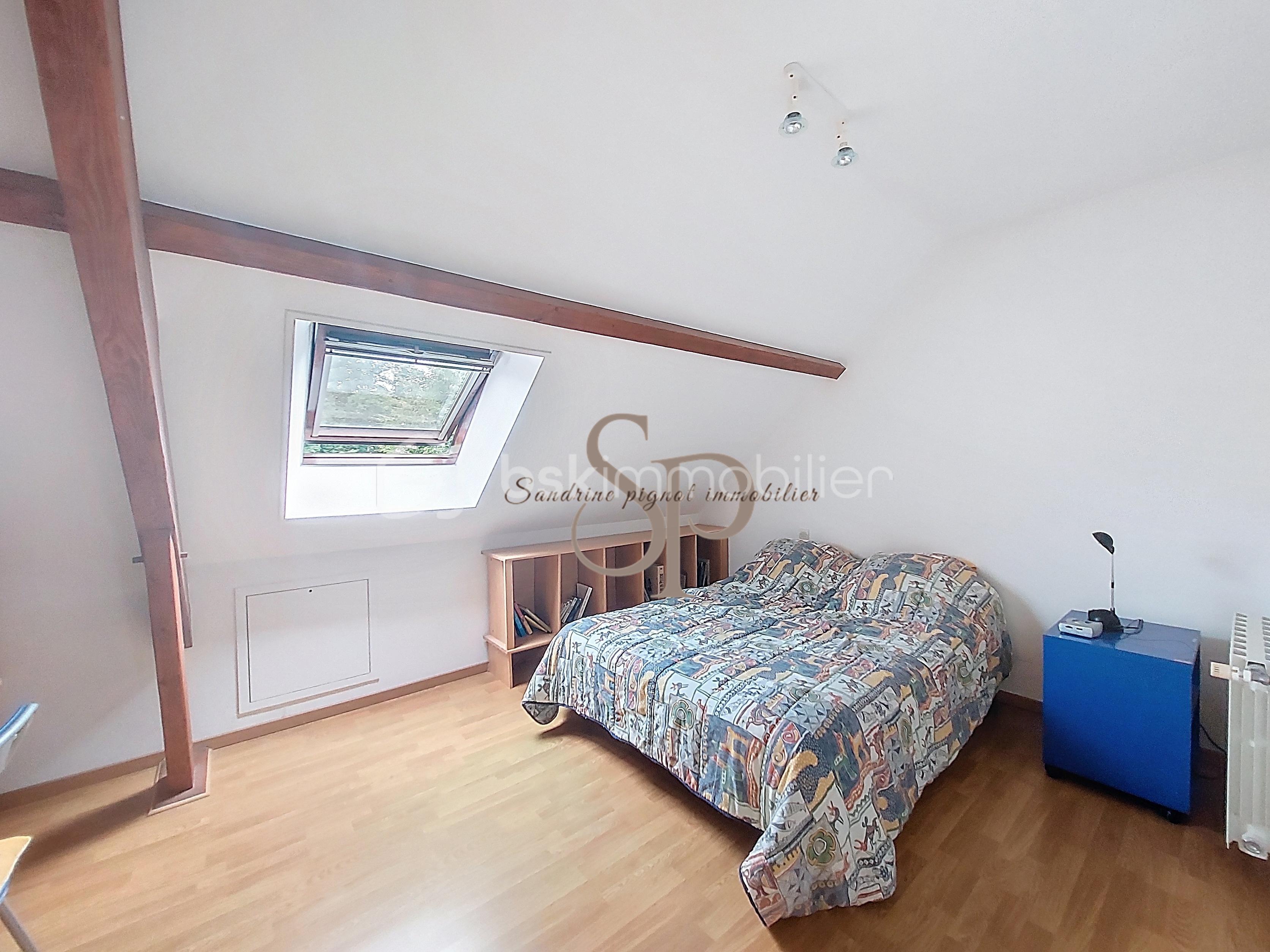 Pavillon de 131 m² - lorrez-le-bocage_00013.jpg