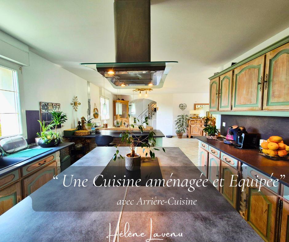 Maison contemporaine de 196 m² - 19.png
