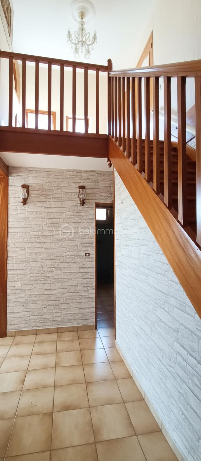 Maison traditionnelle de 125,72 m² - entrée modifiée.png