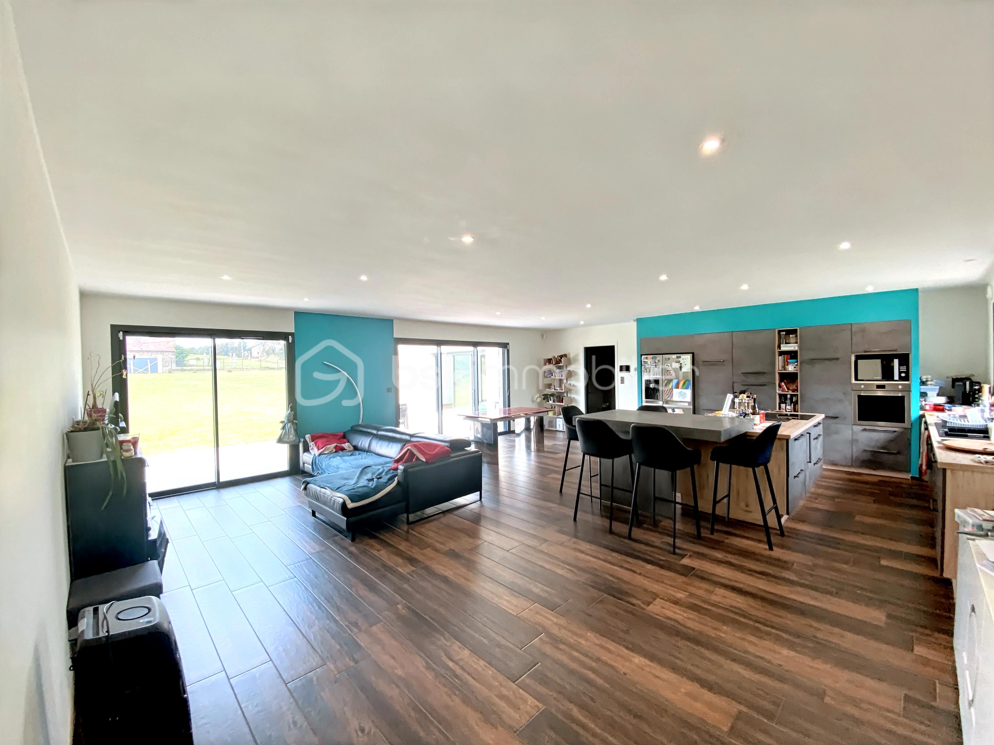 Maison de 244 m² - liloo-downloader589fDx