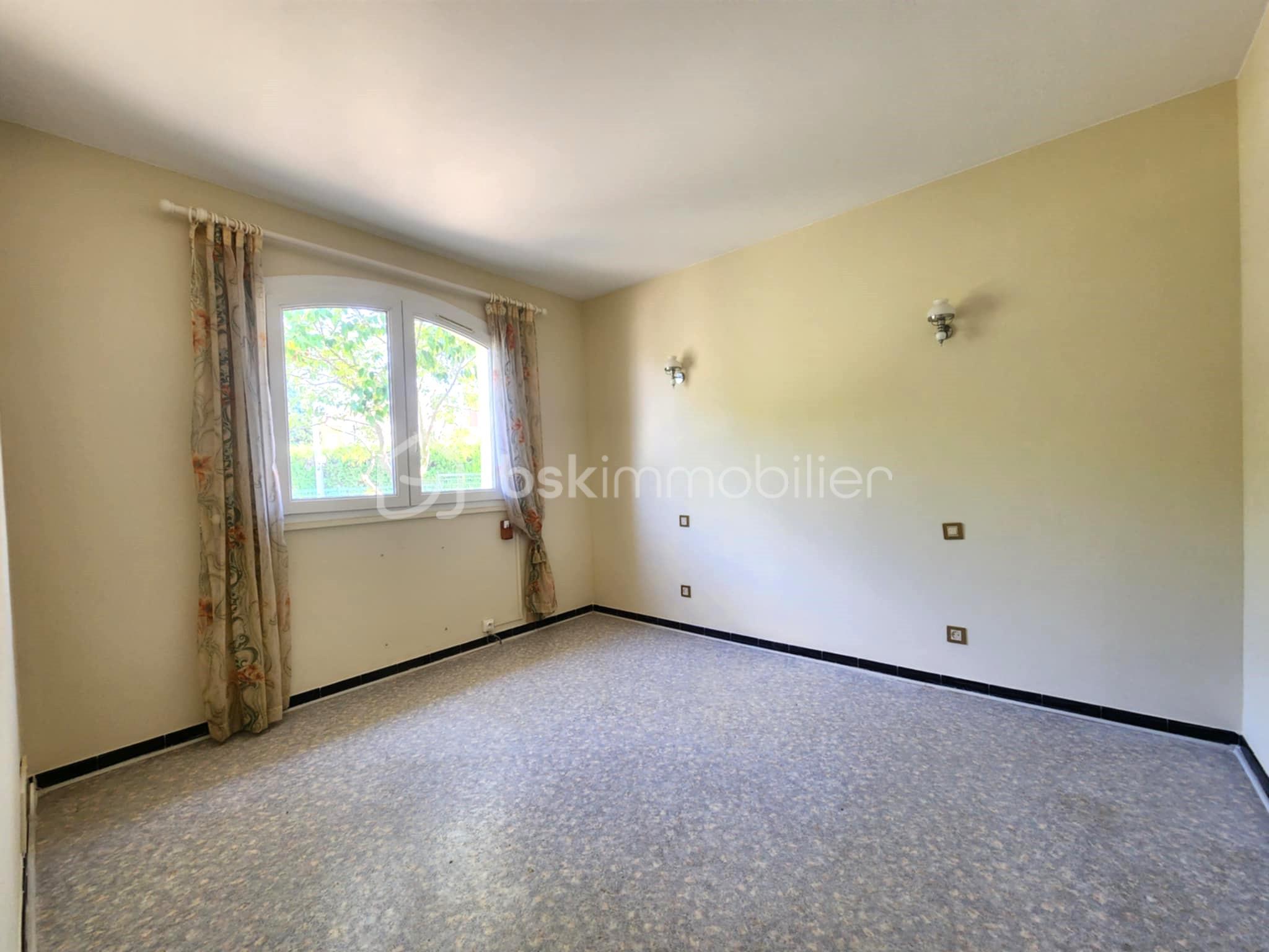 Villa de 101 m² - 0b316e77-50de-4d57-8982-56cbef49e534.jpg