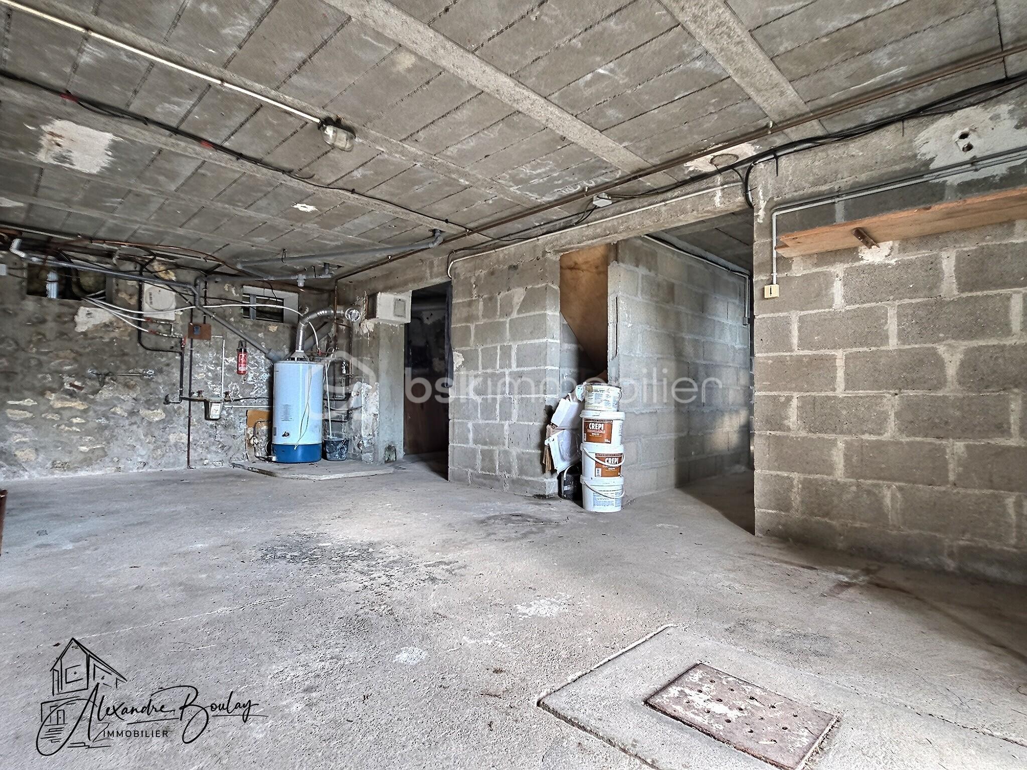 Maison traditionnelle de 137 m² - exposio_133155647.jpg