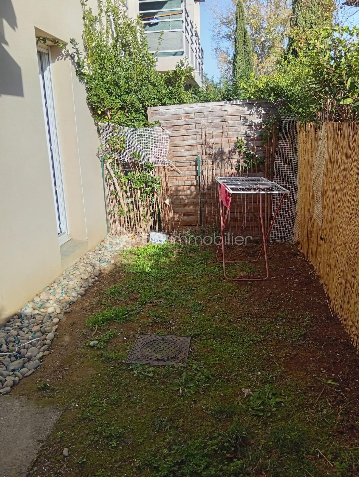 Studette de 22,88 m² - studio-2.jpg