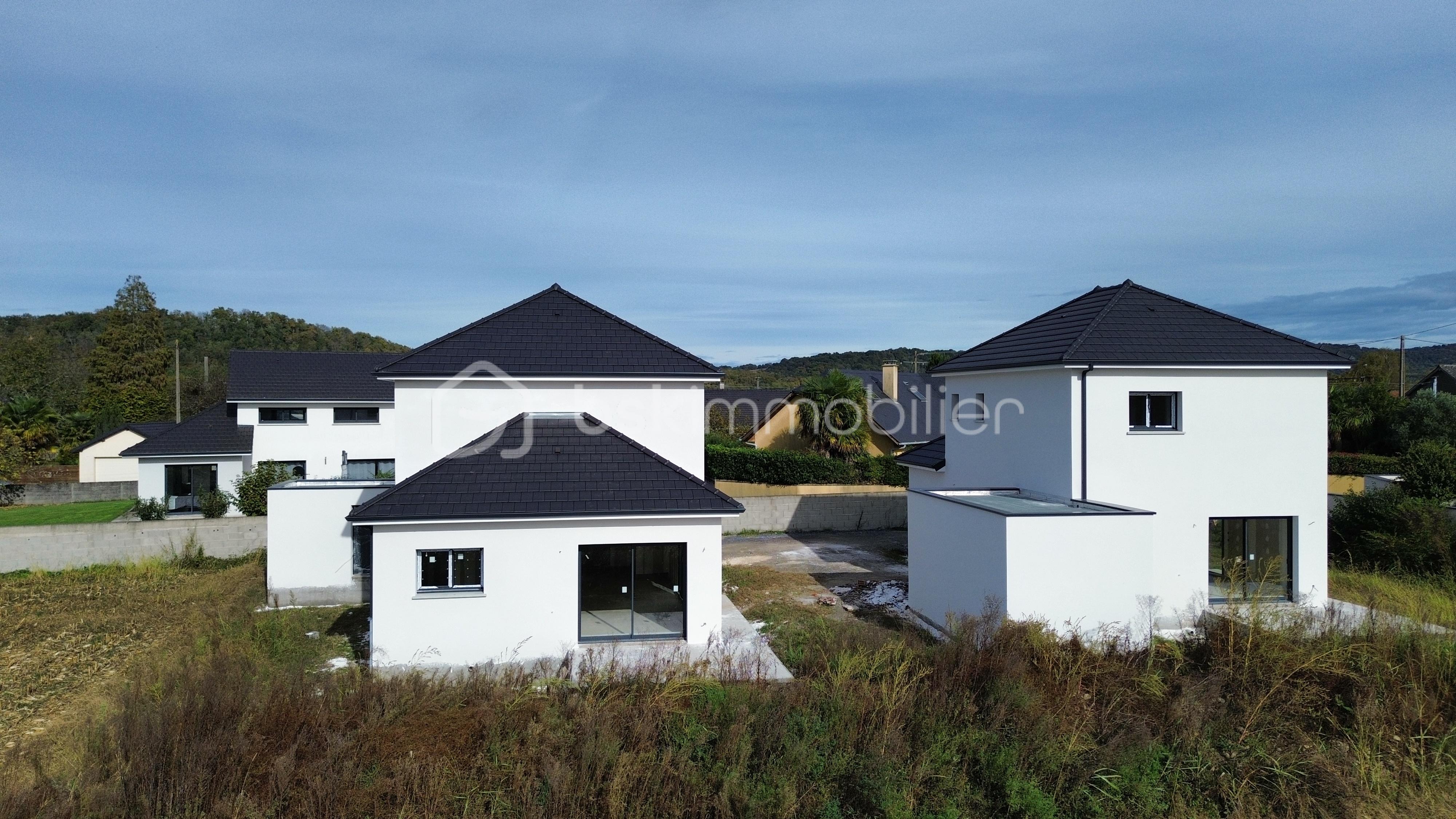 Maison de 105 m² - dji_fly_20251022_153540_85_1761140148987_photo_optimized.jpg