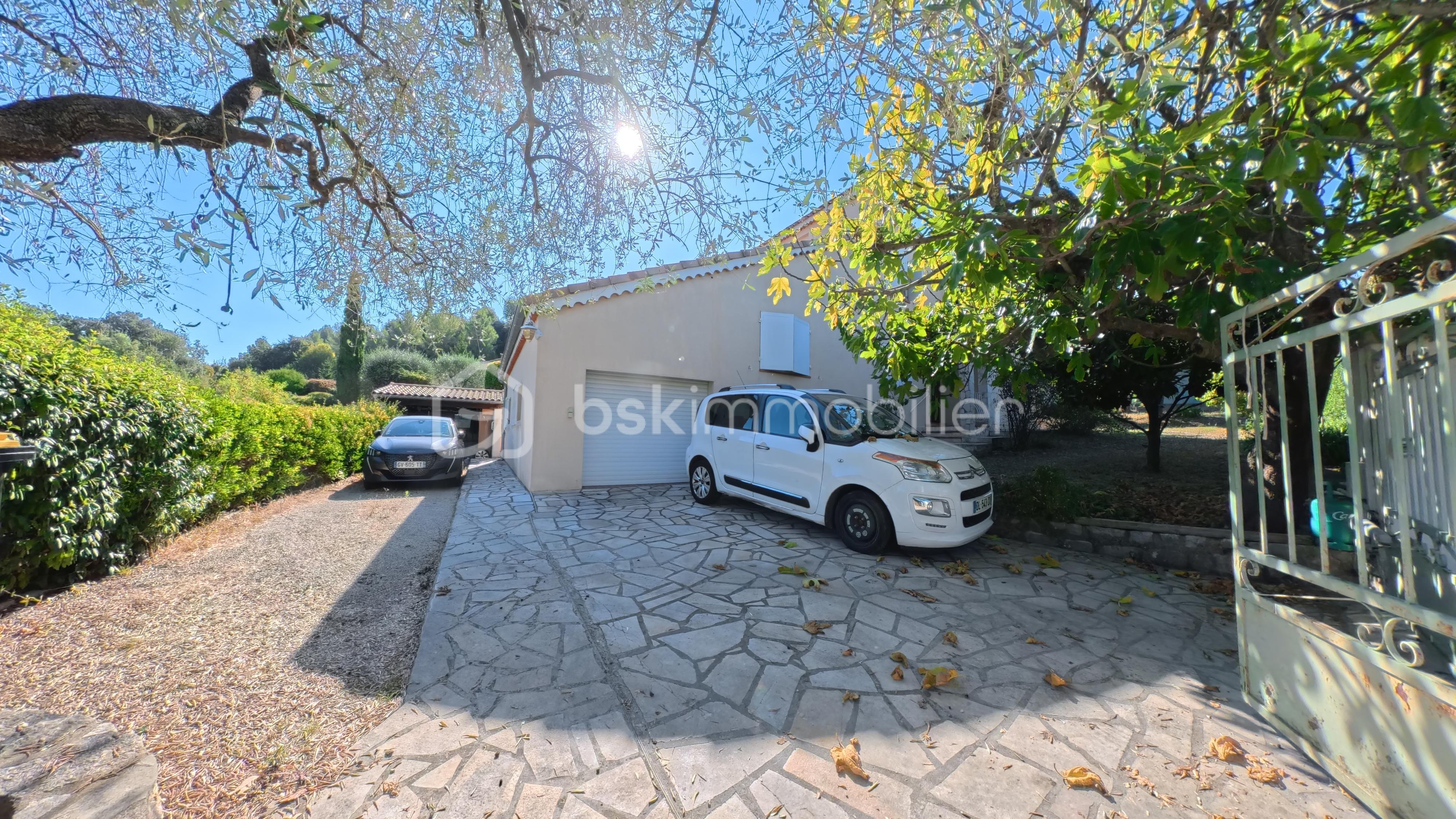 Maison de 180 m² - entrée.jpg
