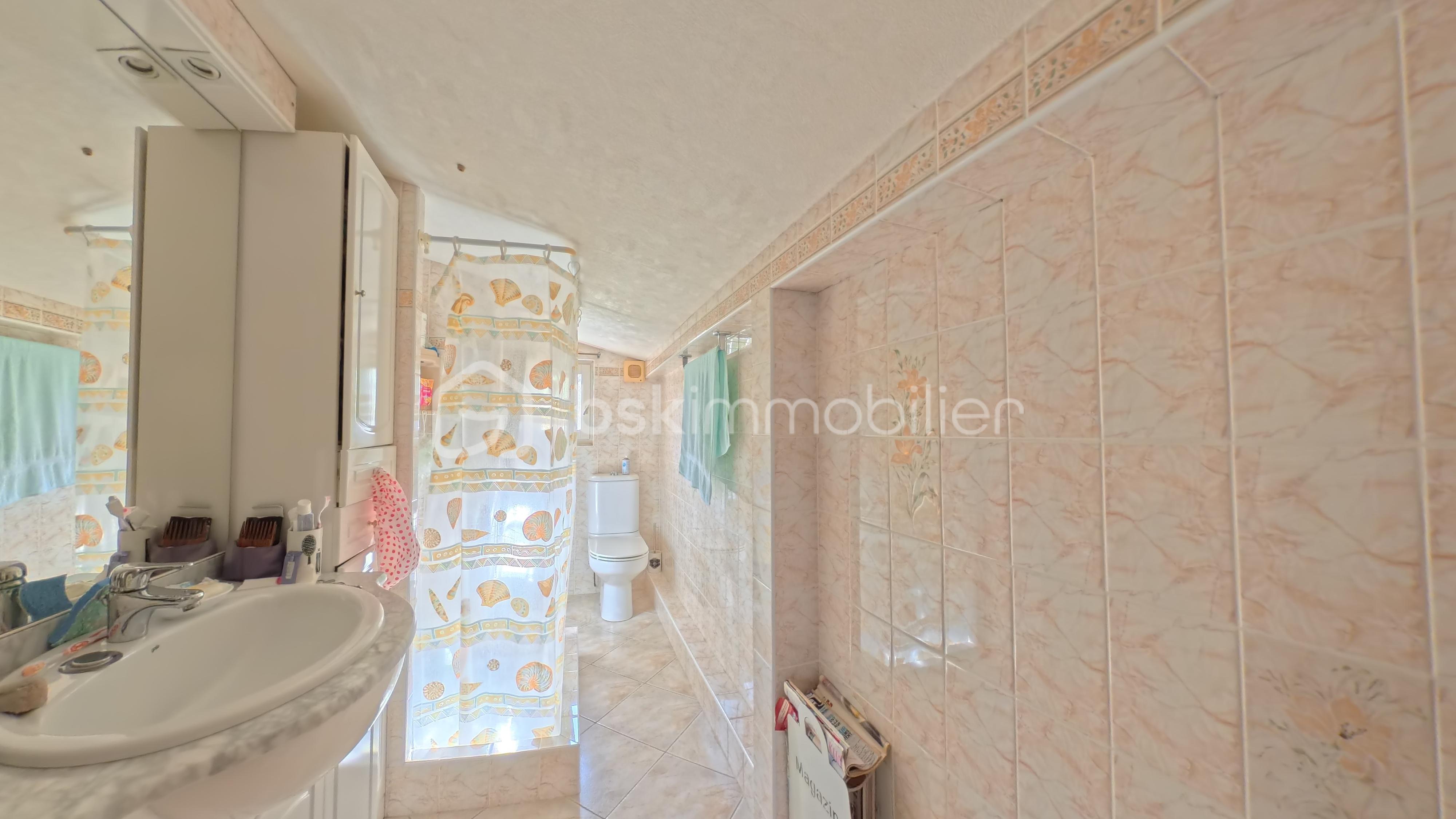 Maison de 180 m² - sde t2.jpg