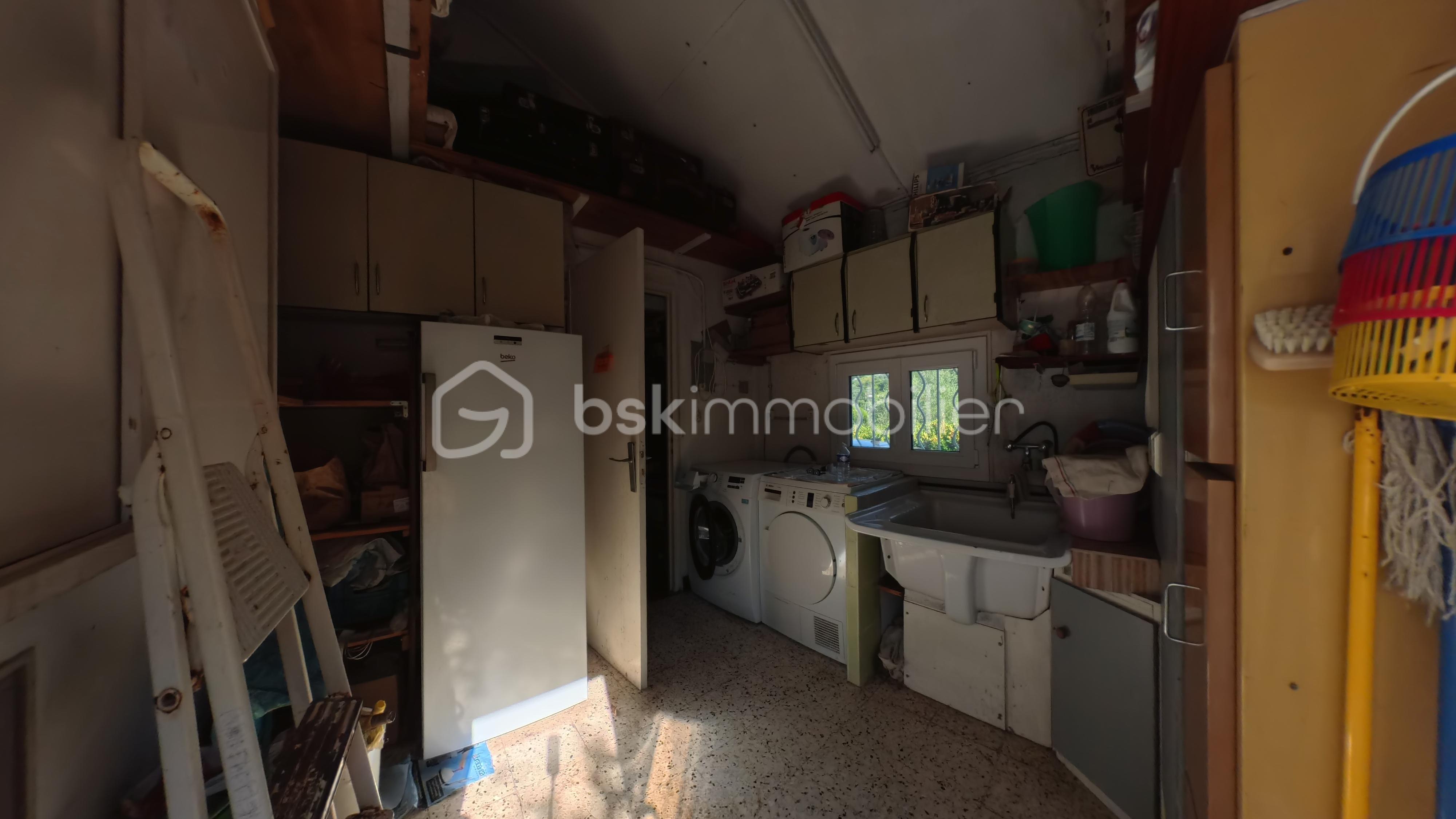 Maison de 180 m² - buanderie.jpg
