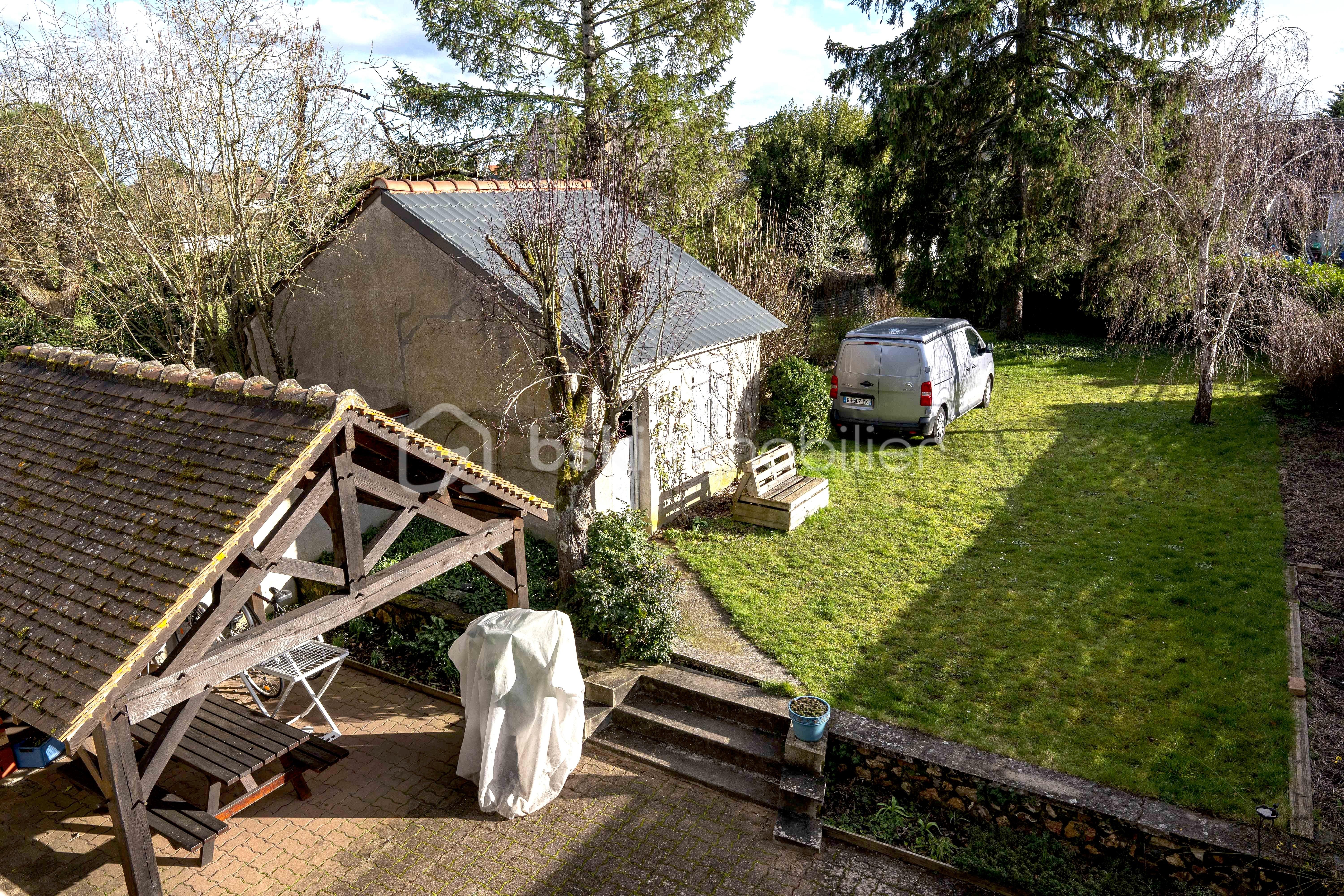 exterieur vue depuis chambre 3.jpg