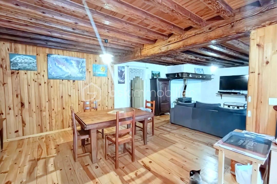 Maison de 110 m² - hoqi-ff3c1f27665f404bb7a11ea942eea813.jpg