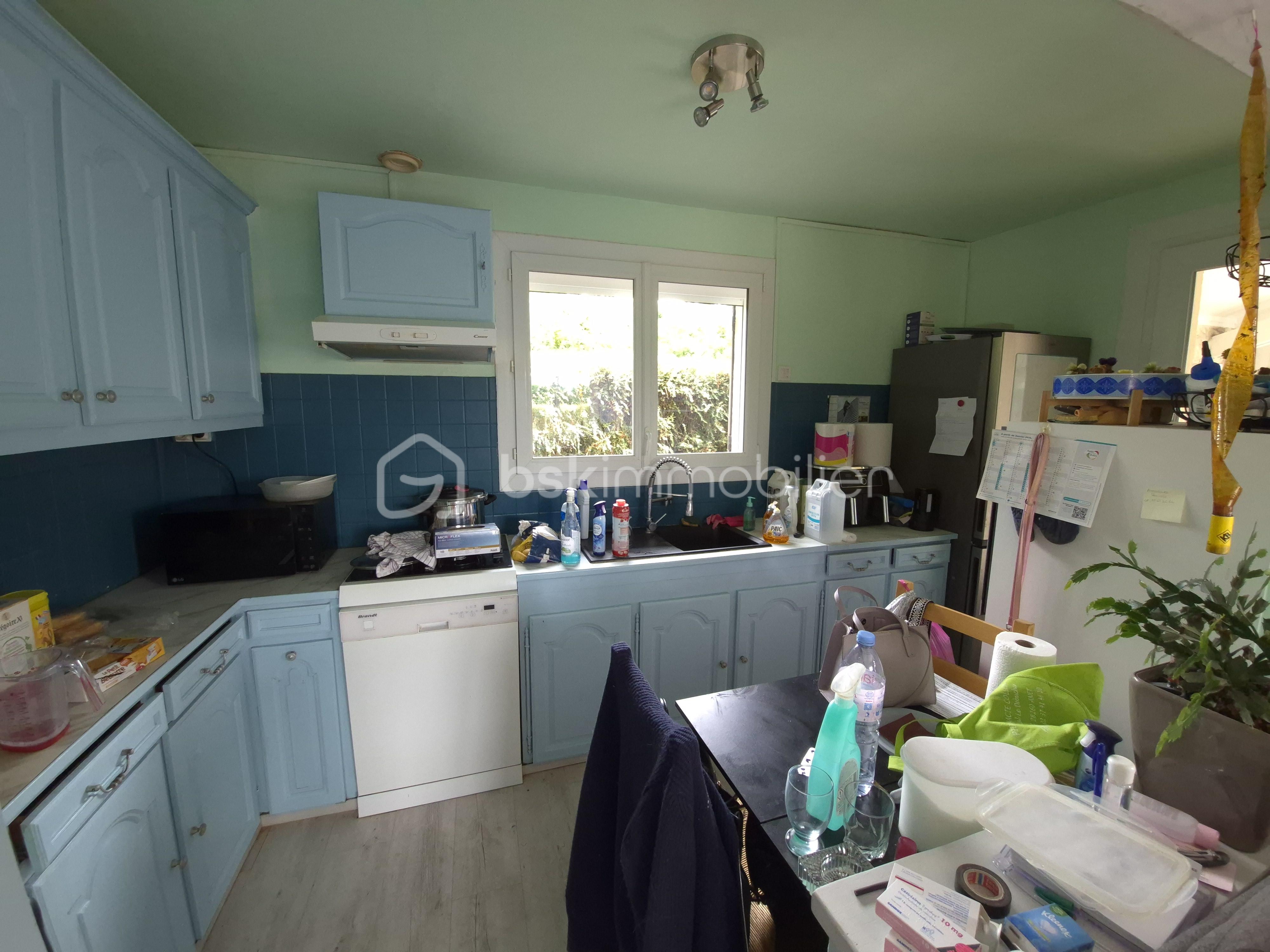 CUISINE VUE DU SALON.jpg
