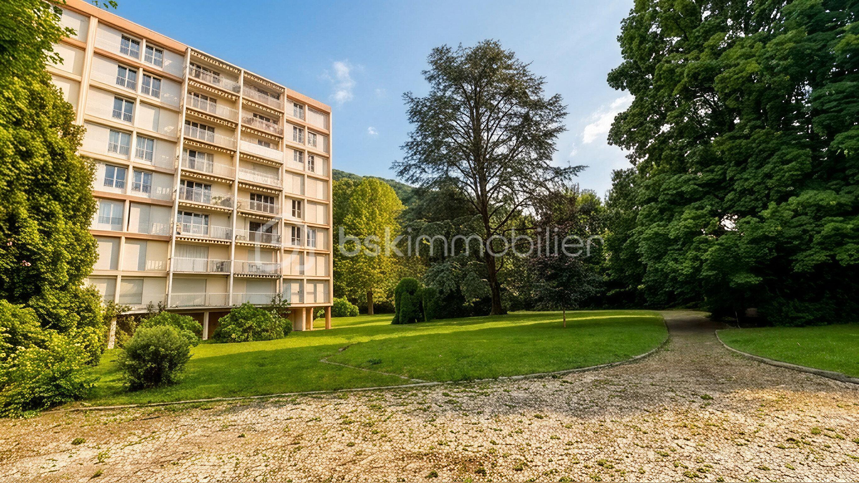 FACE IMMEUBLE AMELIOREE.jpg
