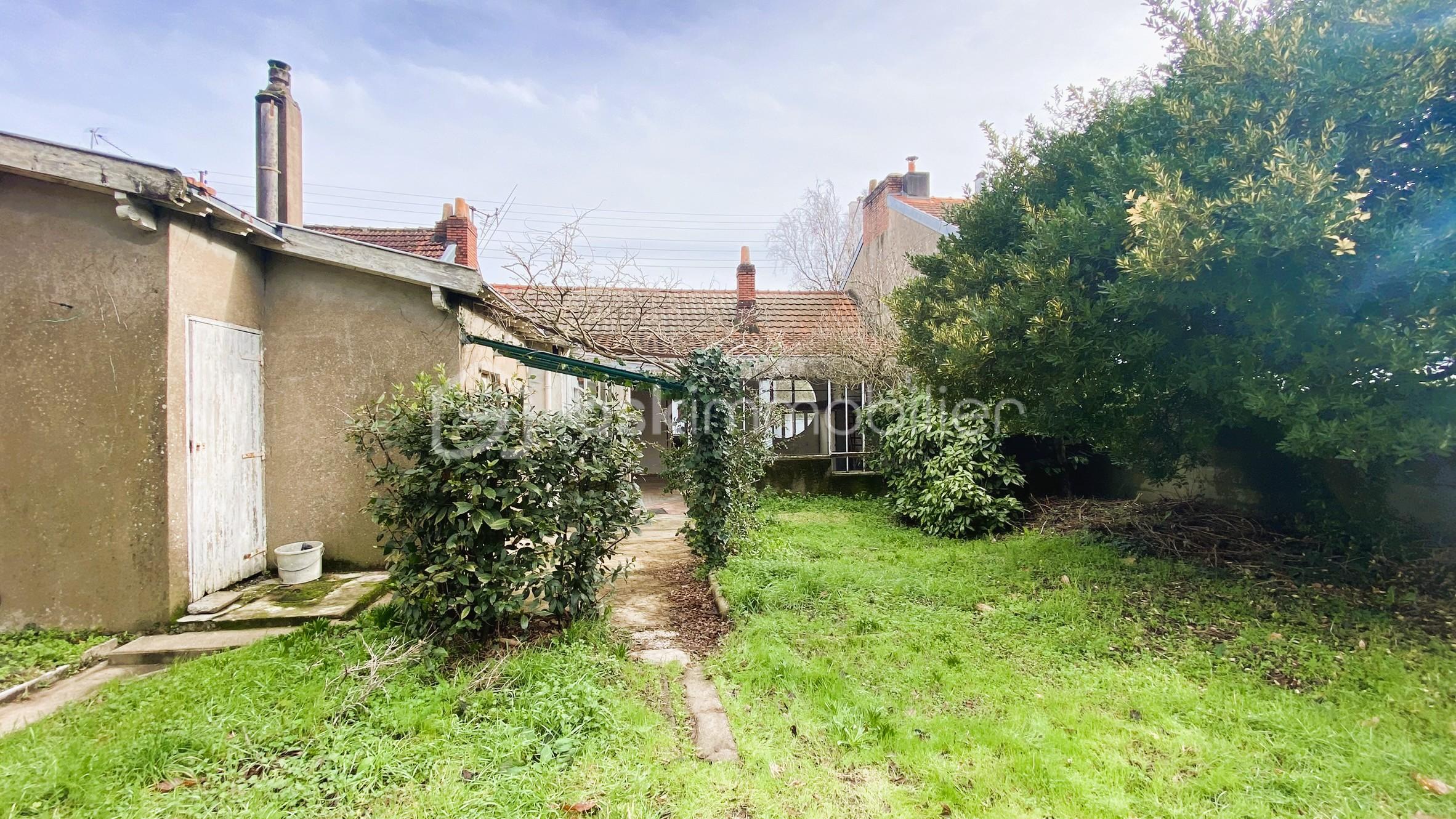 Maison de 112 m² - jardin2_vue_facade_arriere.JPEG