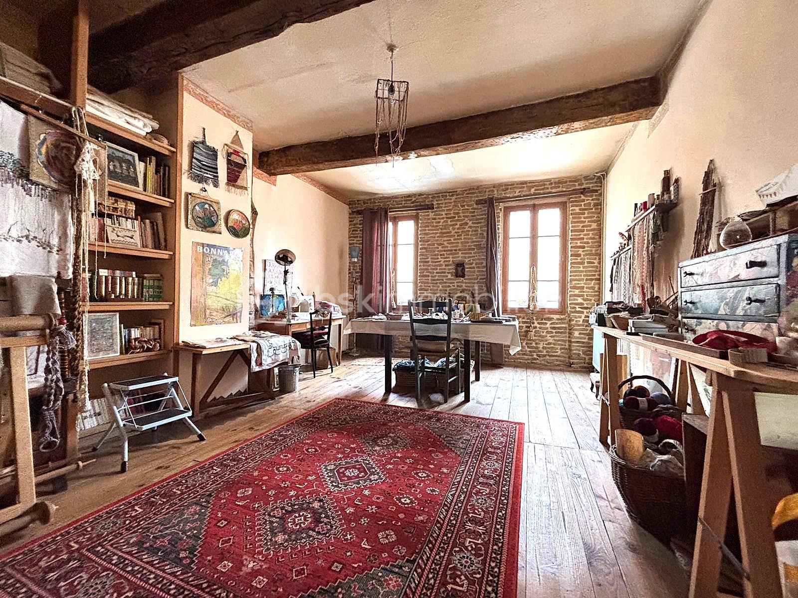 Maison de ville de 250 m² - IMG-20250903-WA0010.jpg