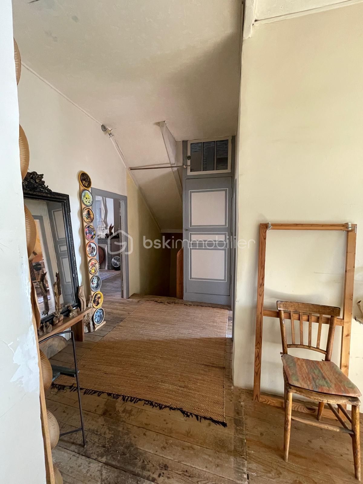 Maison de ville de 250 m² - WhatsApp Image 2025-07-31 à 13.42.21_7de5138d.jpg