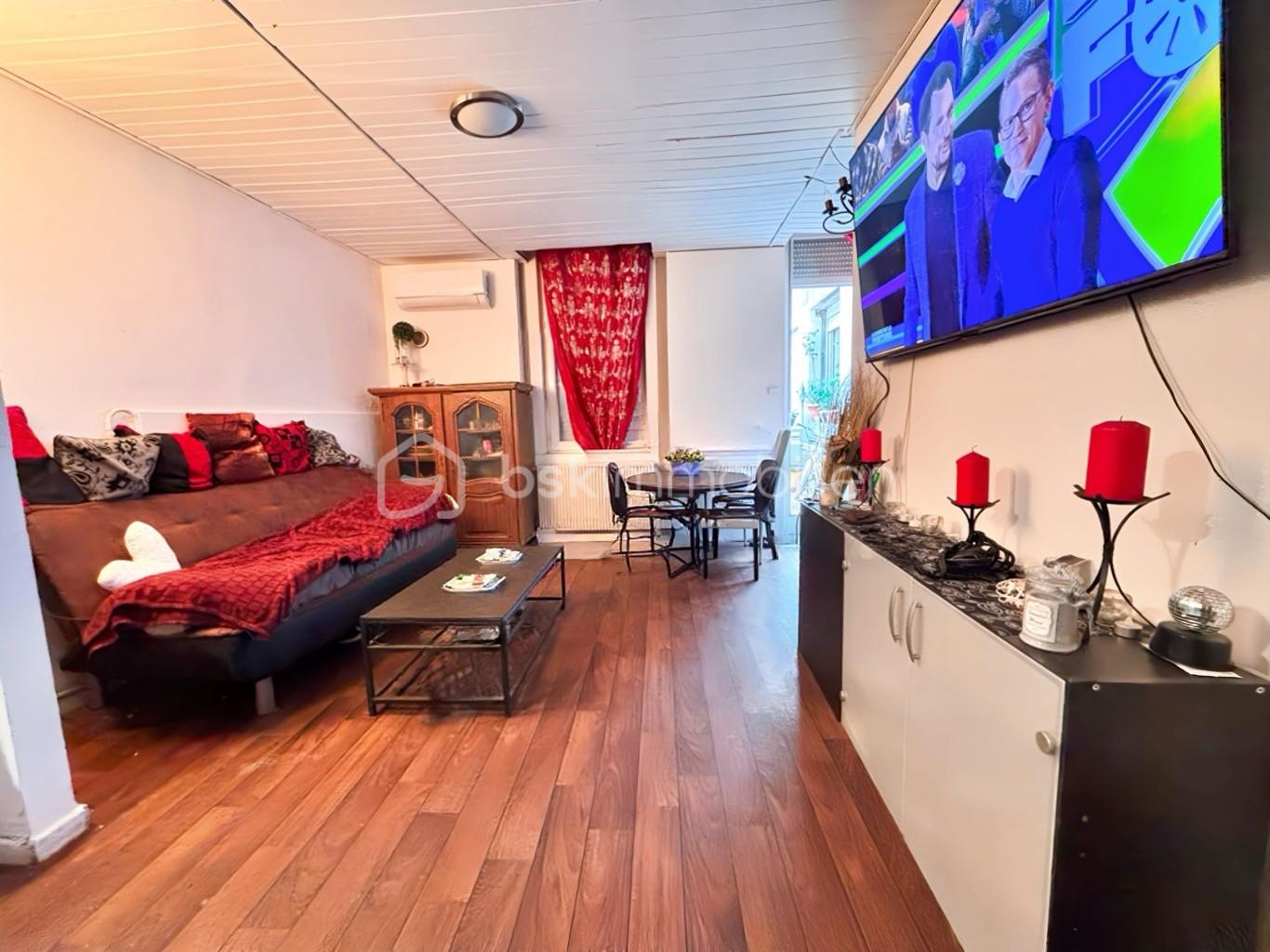 Immeuble de 390 m² - thumbnail_IMG_0978.jpg