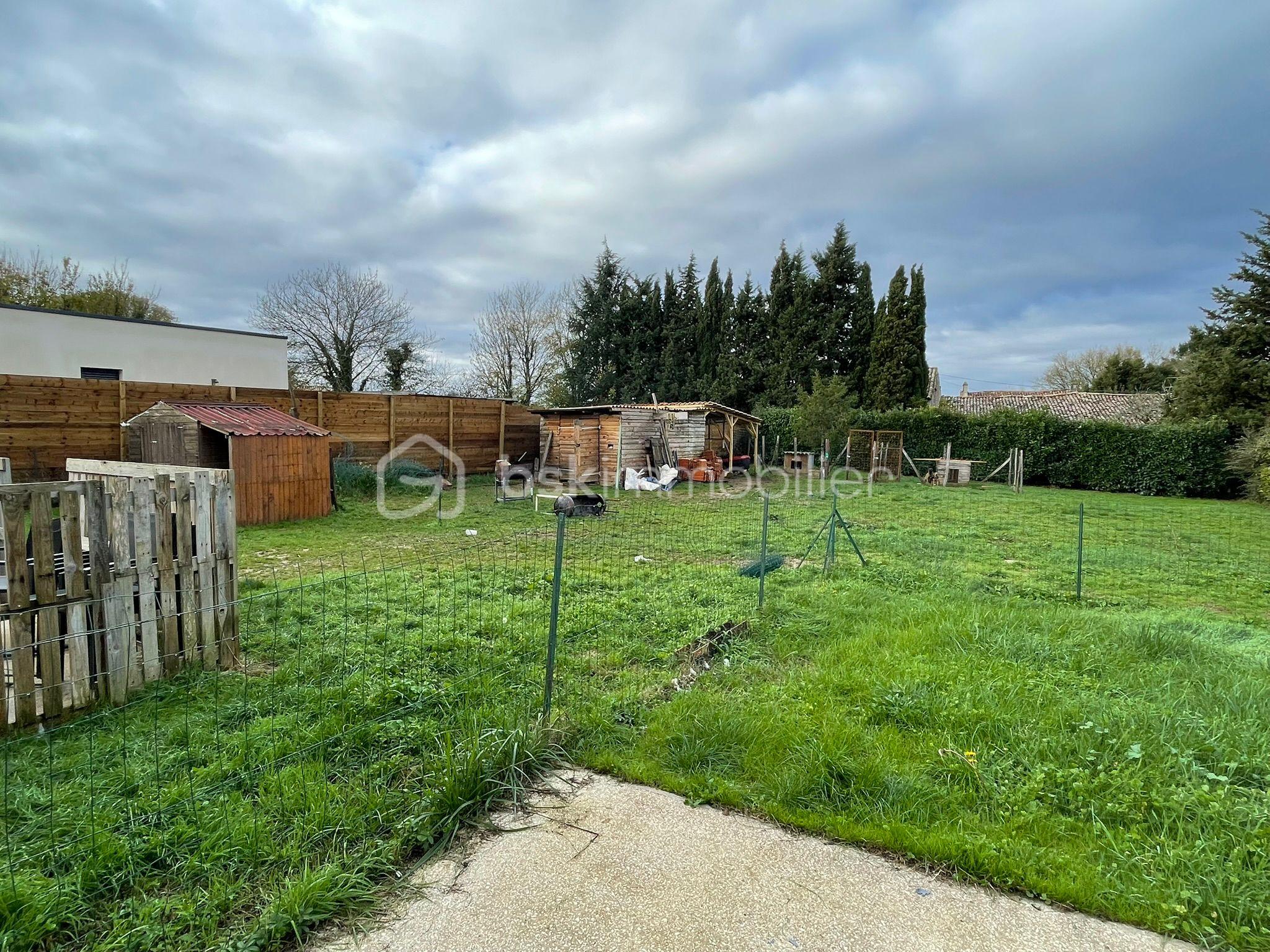 Maison de 100 m² - 98d905b6-1b9c-4955-8541-c5de7360edb8.jpg