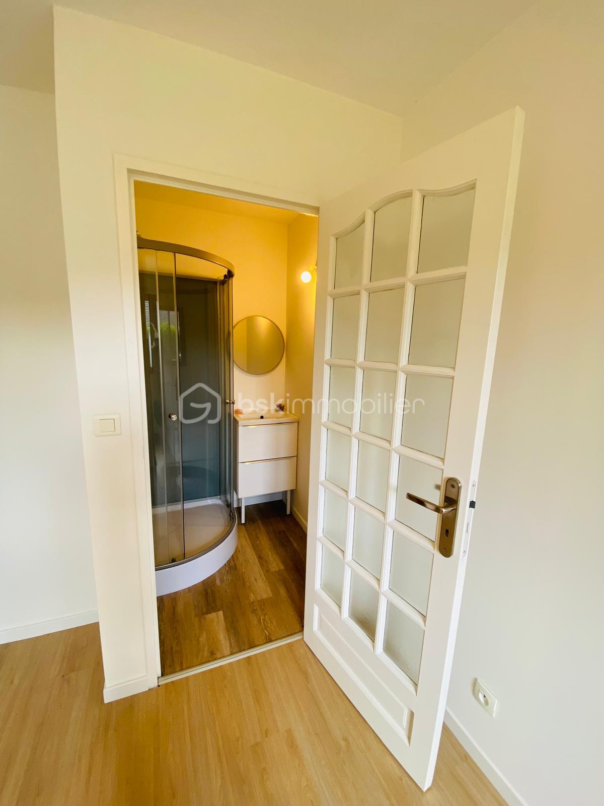 Maison traditionnelle de 185 m² - 10.jpg