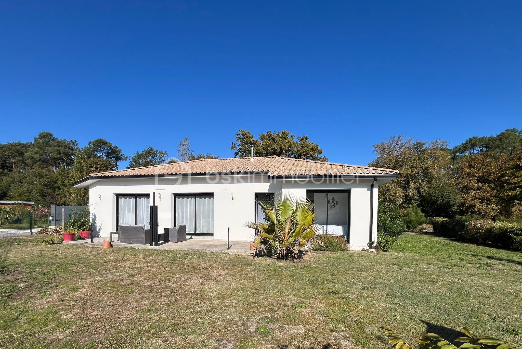Maison contemporaine de 103 m² - IMG-20251021-WA0055.jpg