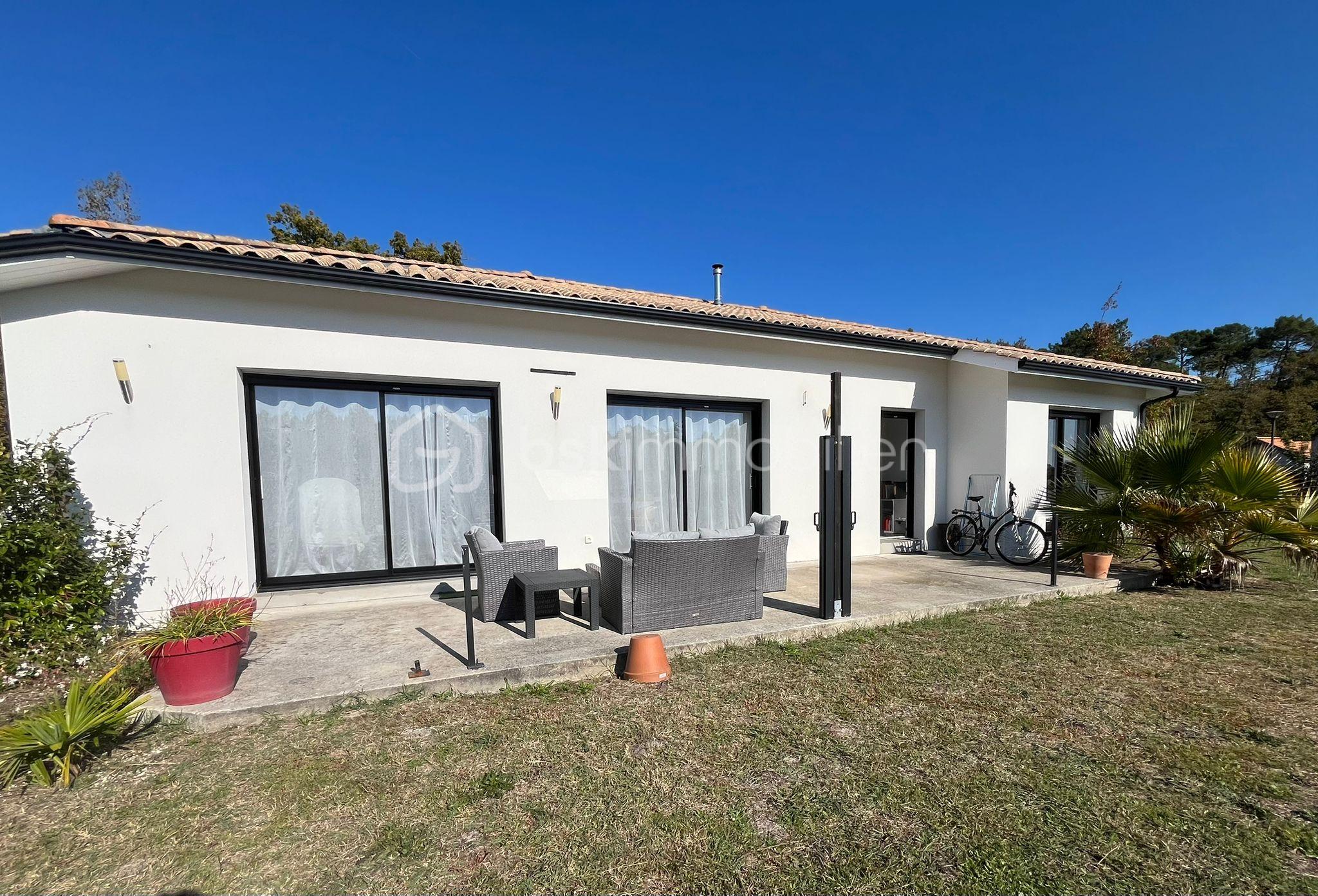 Maison contemporaine de 103 m² - IMG-20251021-WA0054(1).jpg