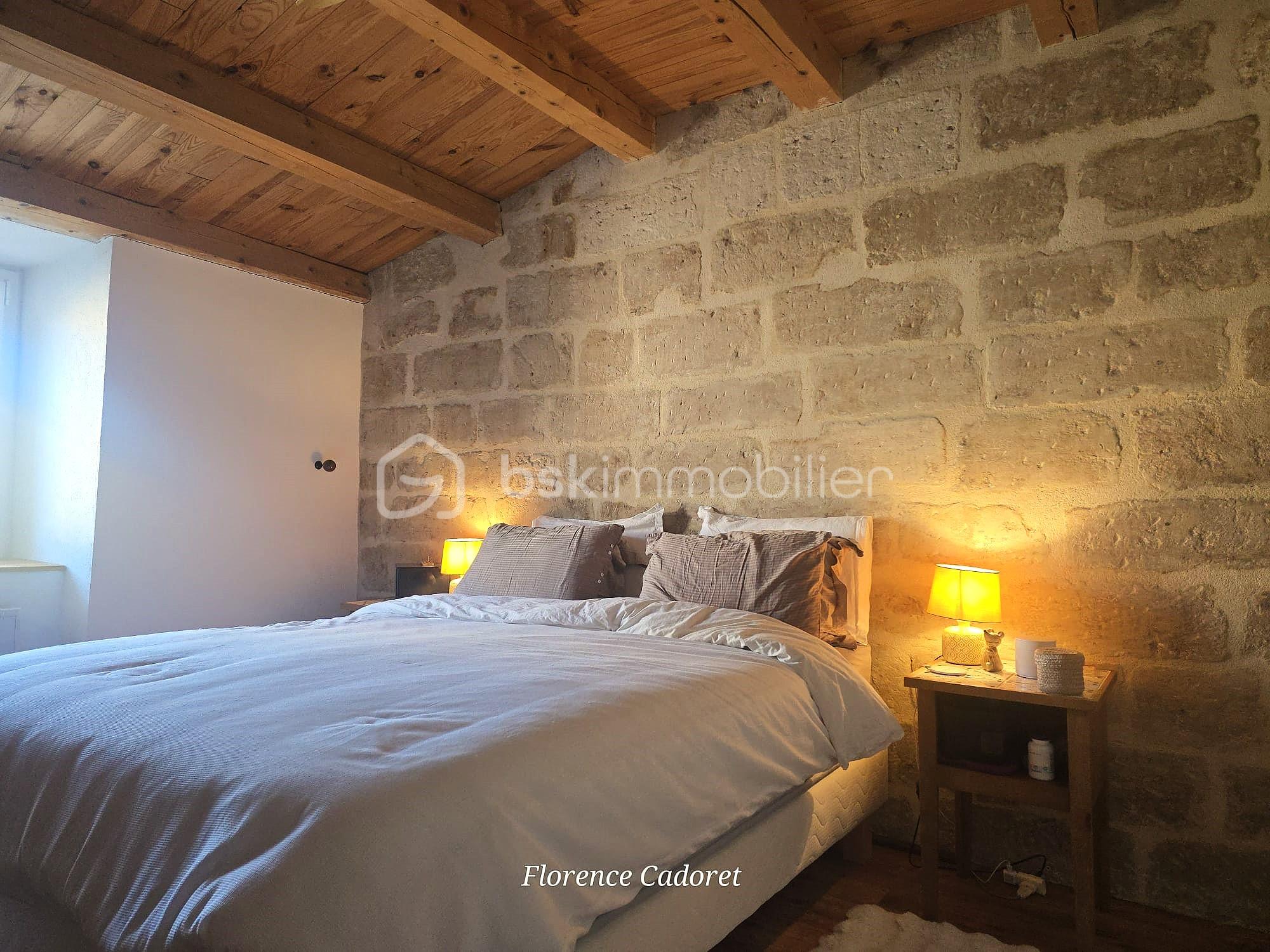 Maison de village de 185 m² - WhatsApp Image 2025-10-14 à 16.07.33_a801e893.jpg