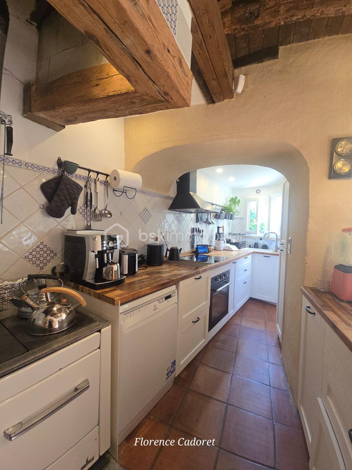 Maison de village de 185 m² - WhatsApp Image 2025-10-14 à 16.05.37_946db412.jpg