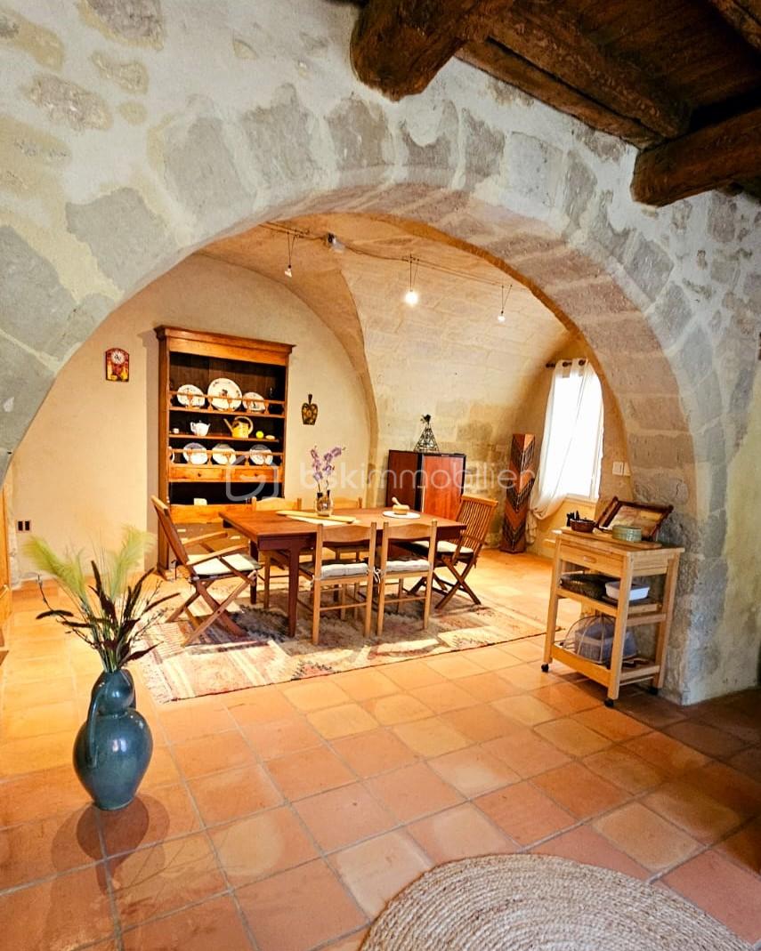 Maison de village de 185 m² - WhatsApp Image 2025-10-15 à 16.53.36_52865061.jpg