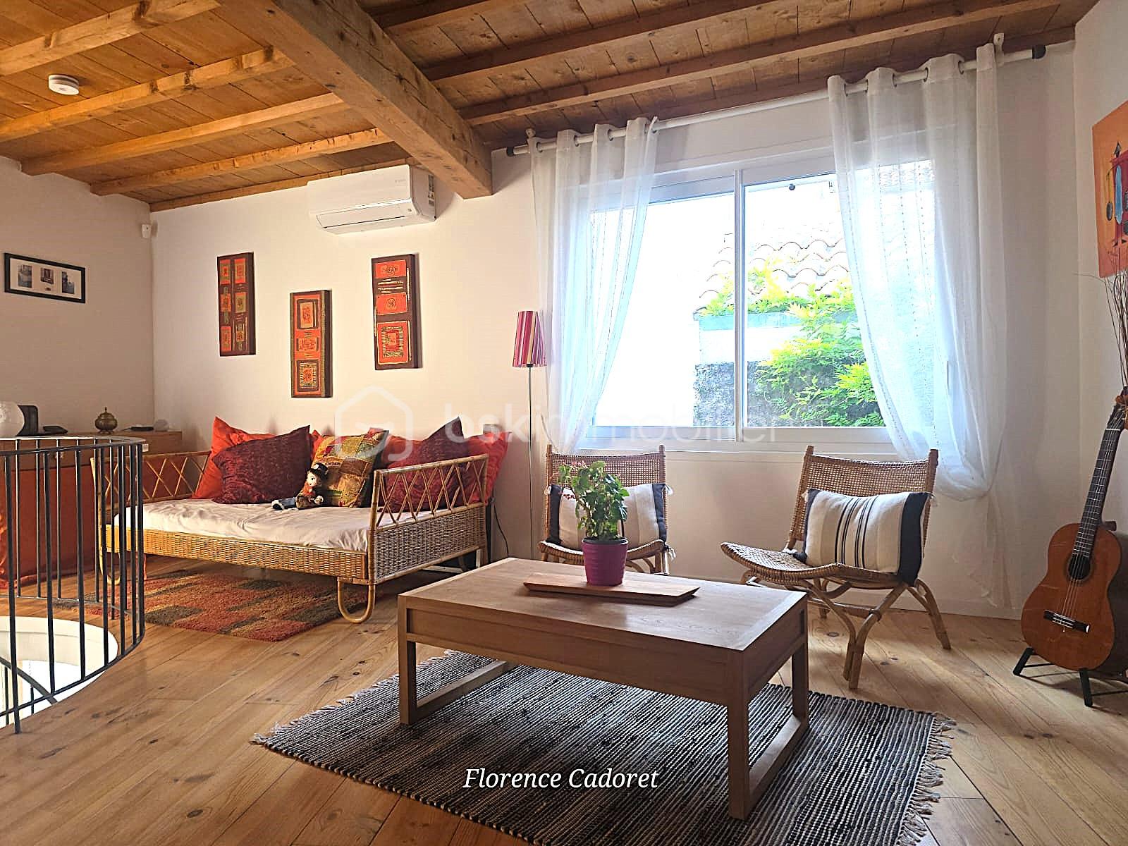 Maison de village de 185 m² - WhatsApp Image 2025-10-14 à 16.07.31_57314b3f.jpg