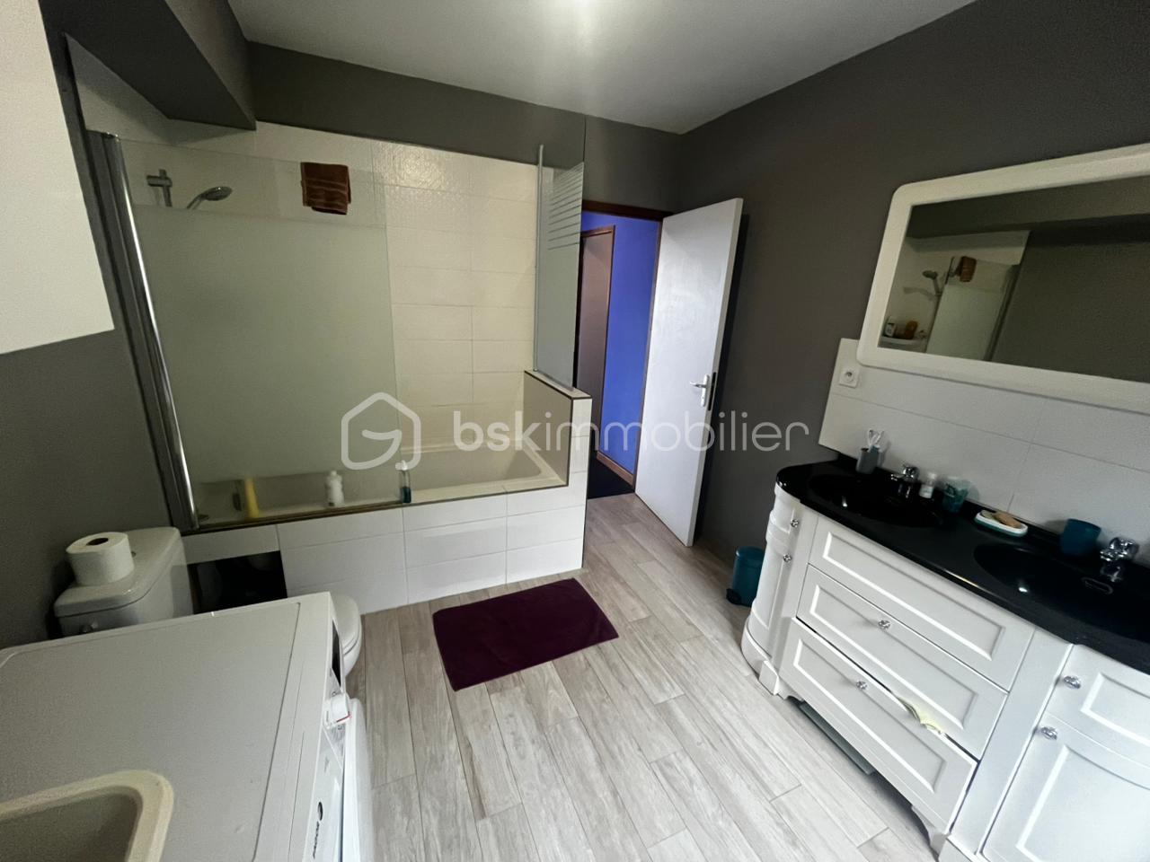 Maison de 167 m² - WhatsApp Image 2025-11-16 à 16.49.53_399be224.jpg