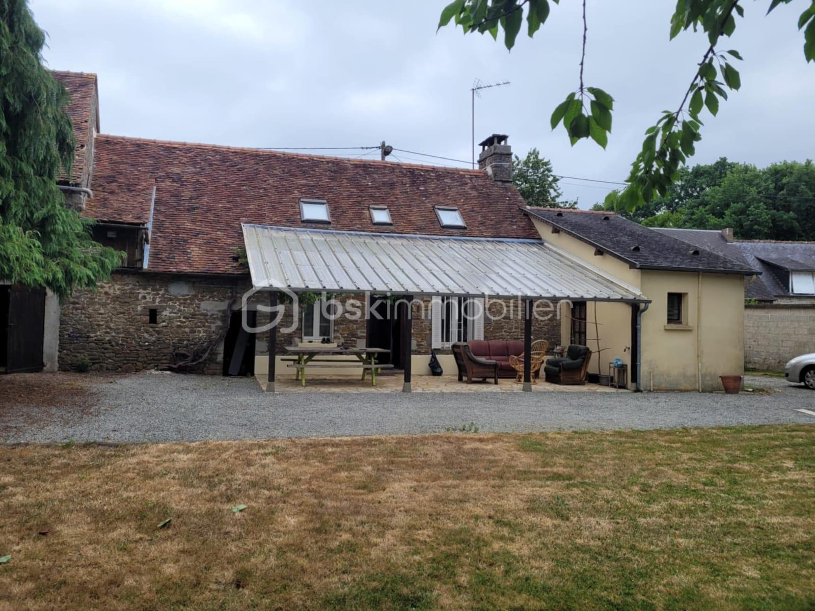 Maison de village de 80 m² - 9791e6b8-3de2-4e49-b03c-fe68338b185c.jfif