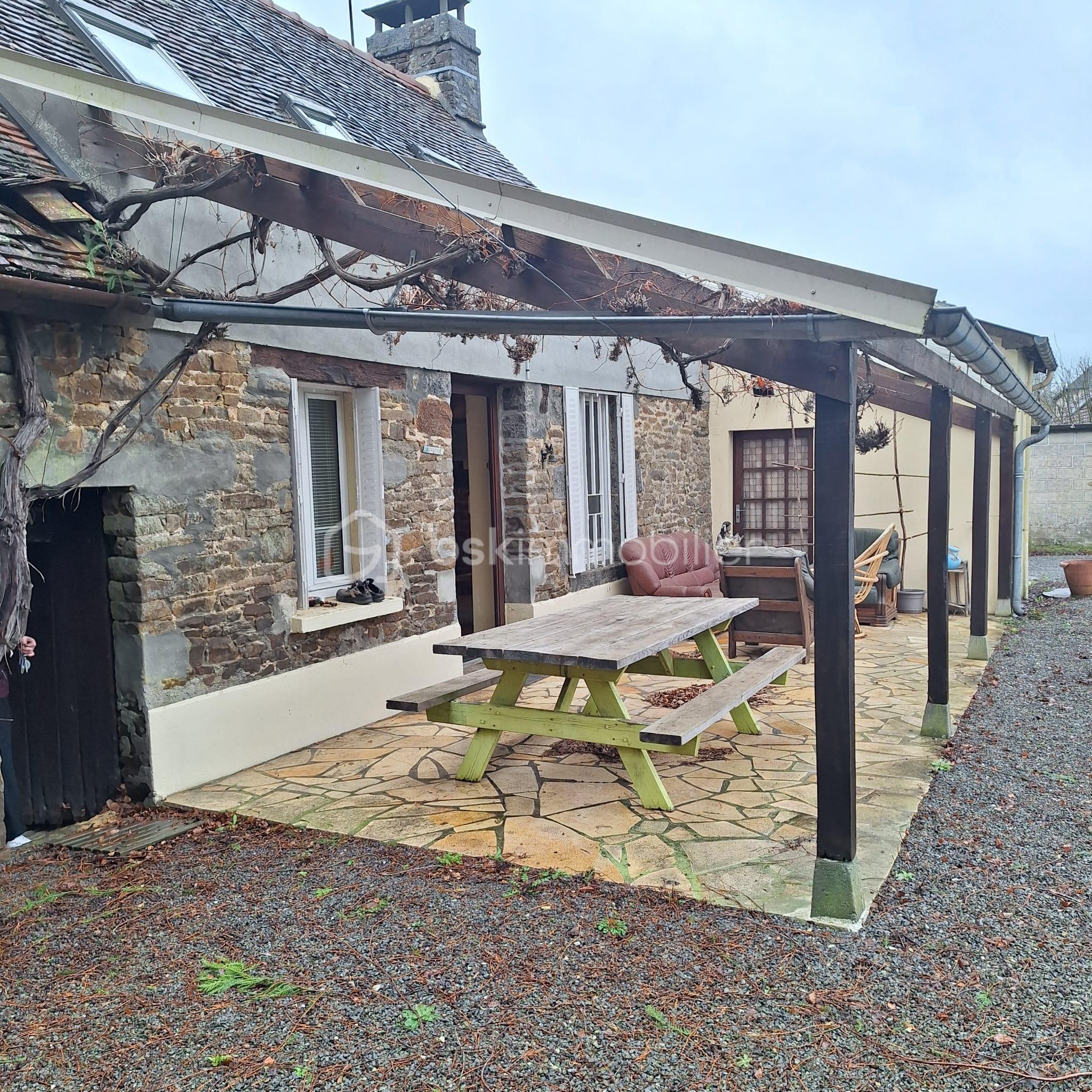 Maison de village de 80 m²