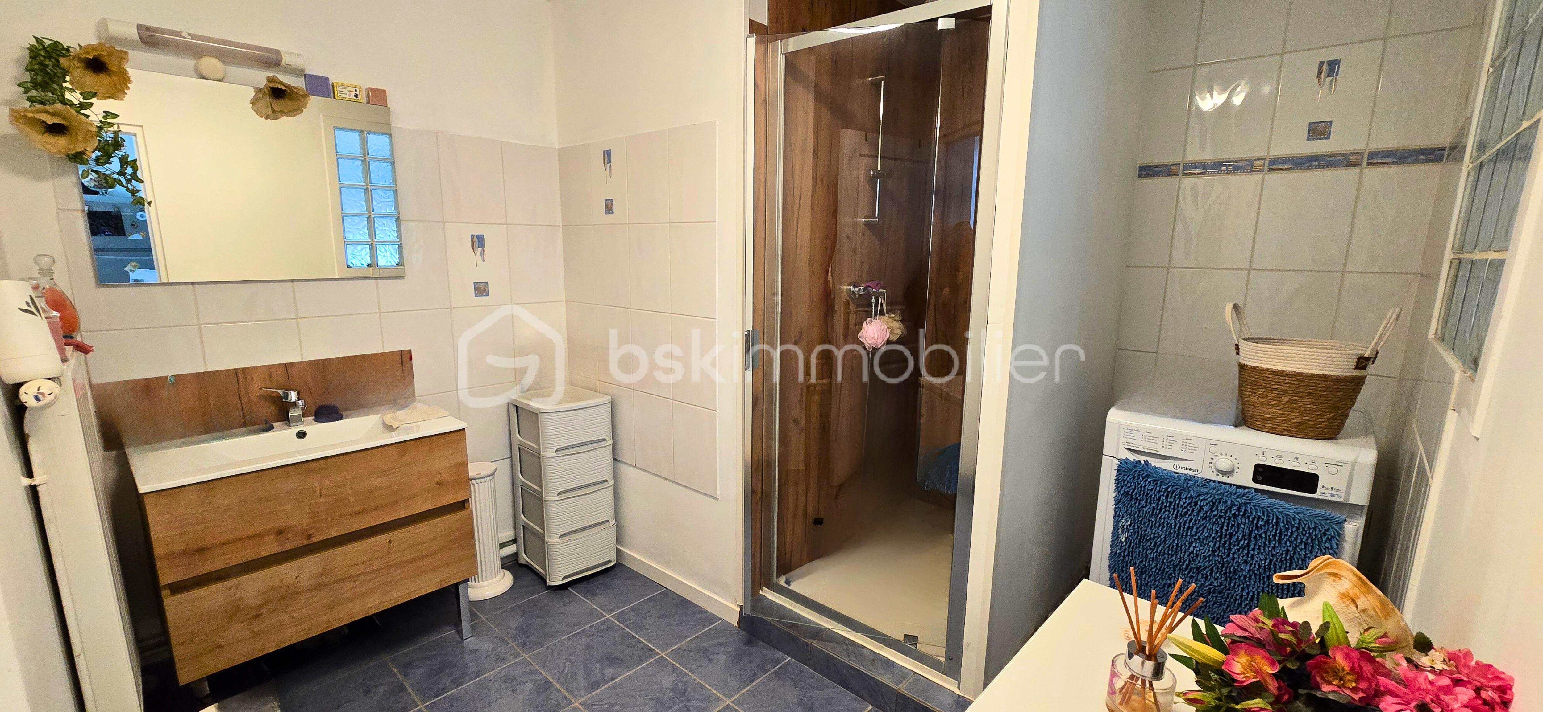 Immeuble mixte de 235 m² - 7.png